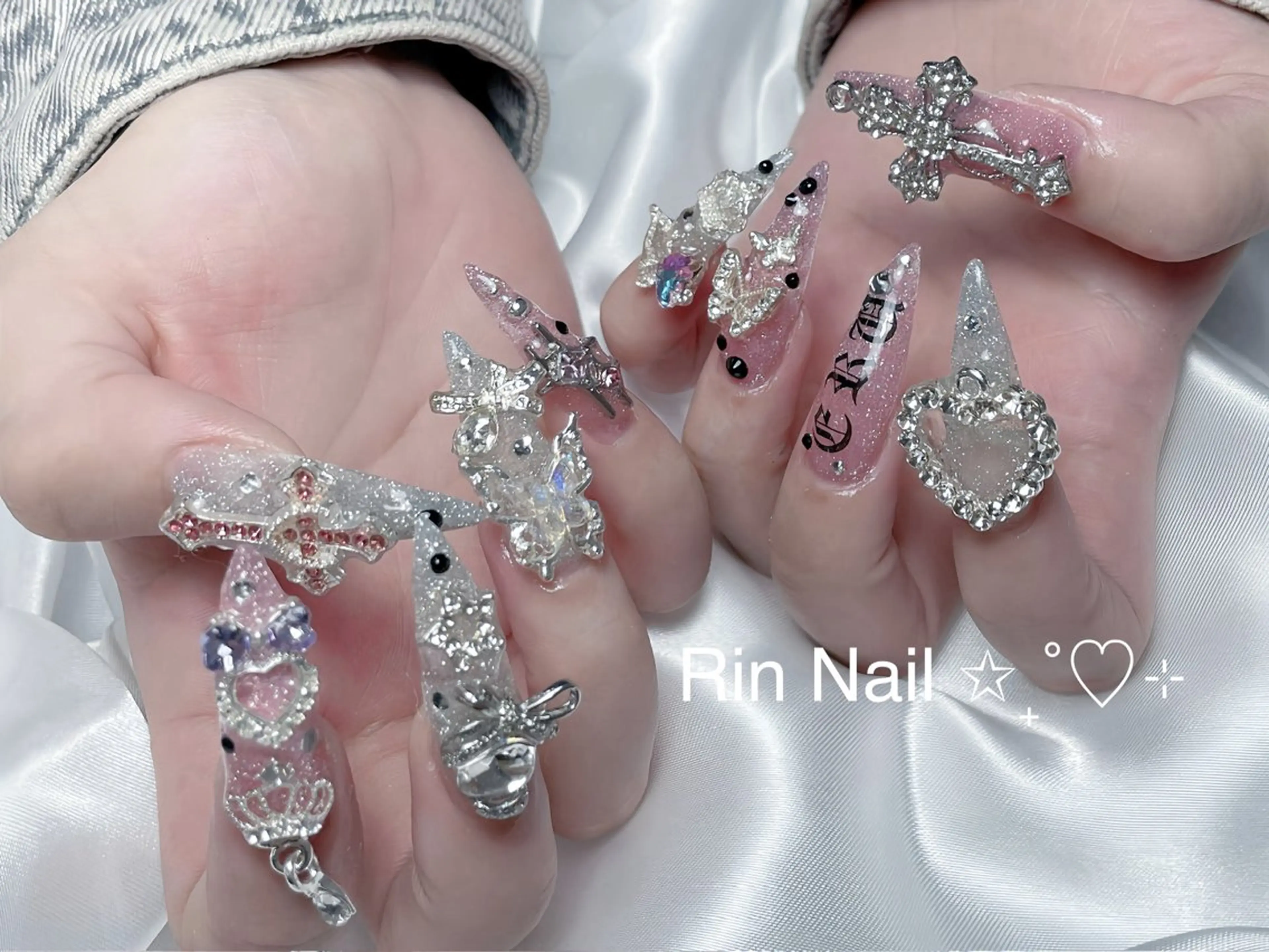 ネイル アートネイル ロングネイル ニュアンスネイル スカルプネイル ネイルチップ ハンドネイル Rin Nail 新大久保店のネイルデザイン