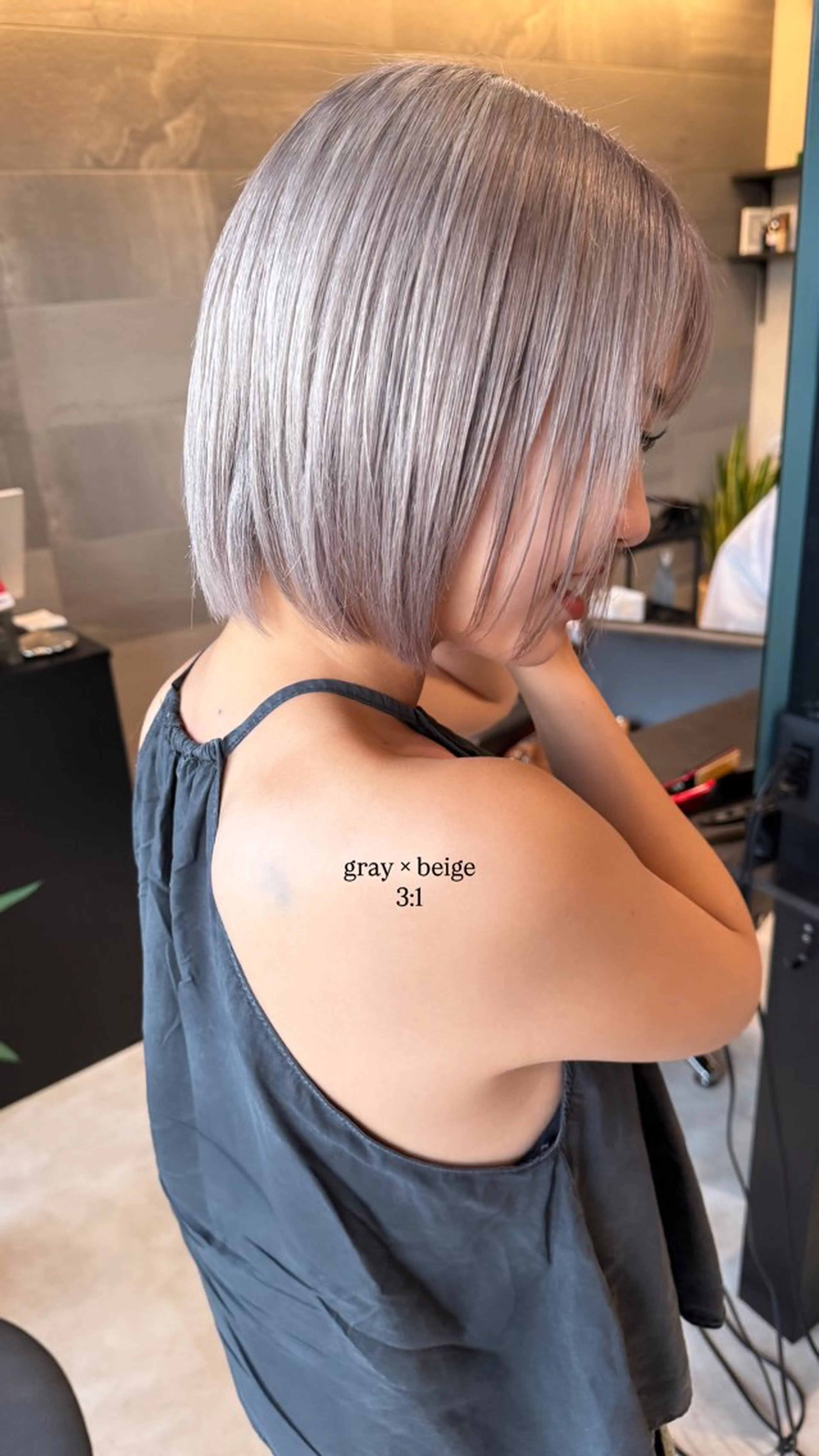 ショート カラー ヘアカラー 透明カラー/レイヤー misaki °＊のヘアスタイル