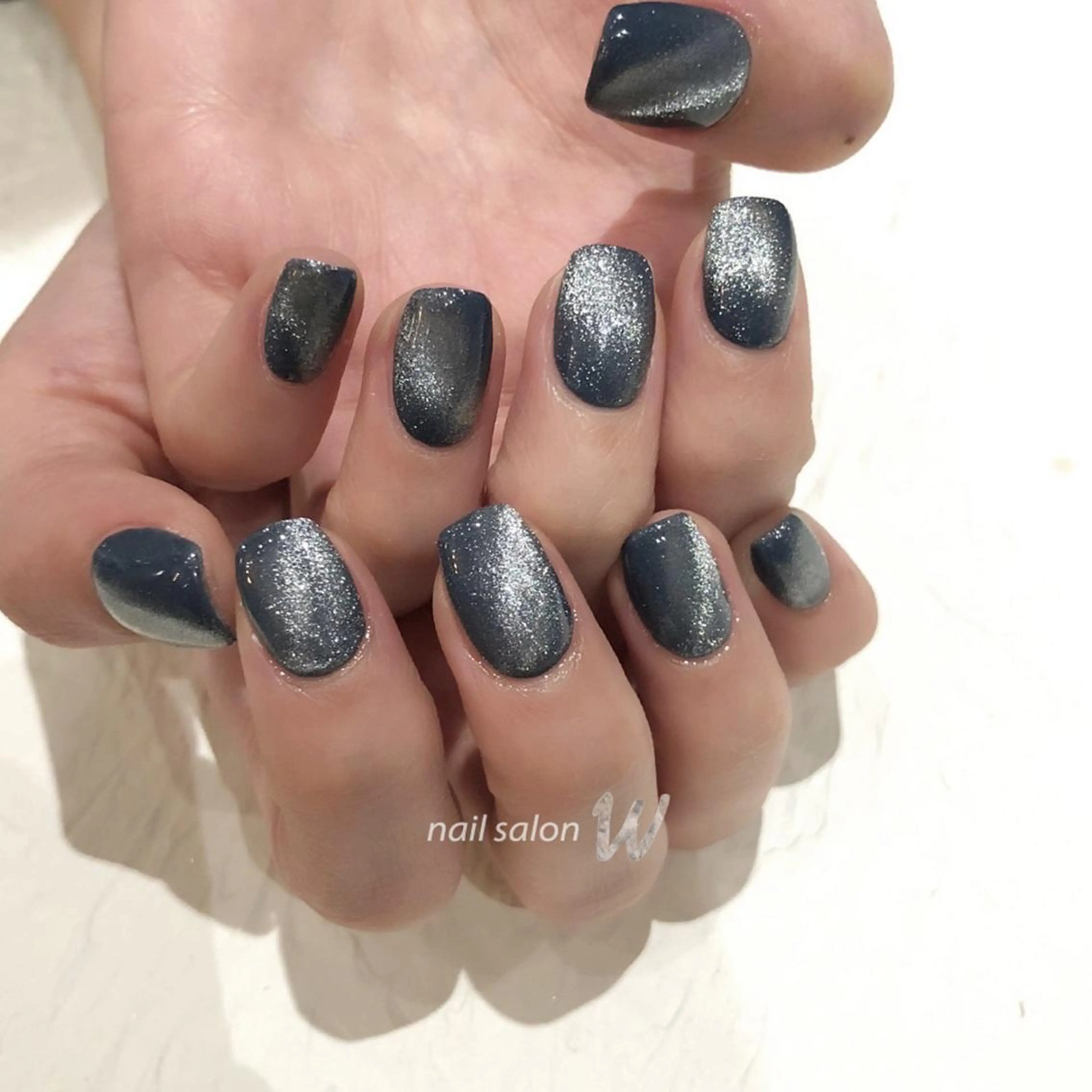 ミディアム REINA W【今福鶴見店】のネイルデザイン