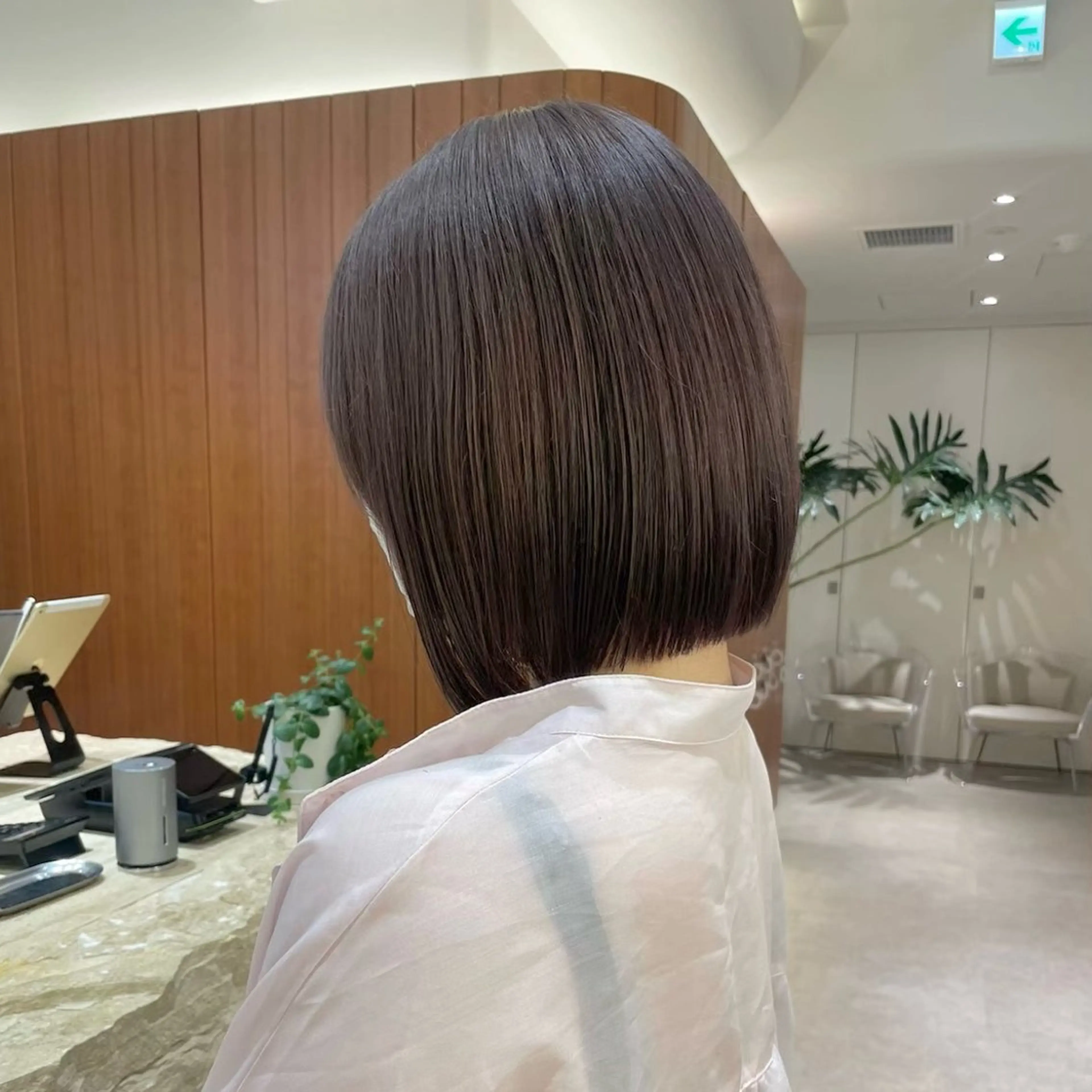 ショート カット 縮毛矯正 トリートメント 渋谷／タッセルボブ ／顔周り/加邊凌也のヘアスタイル