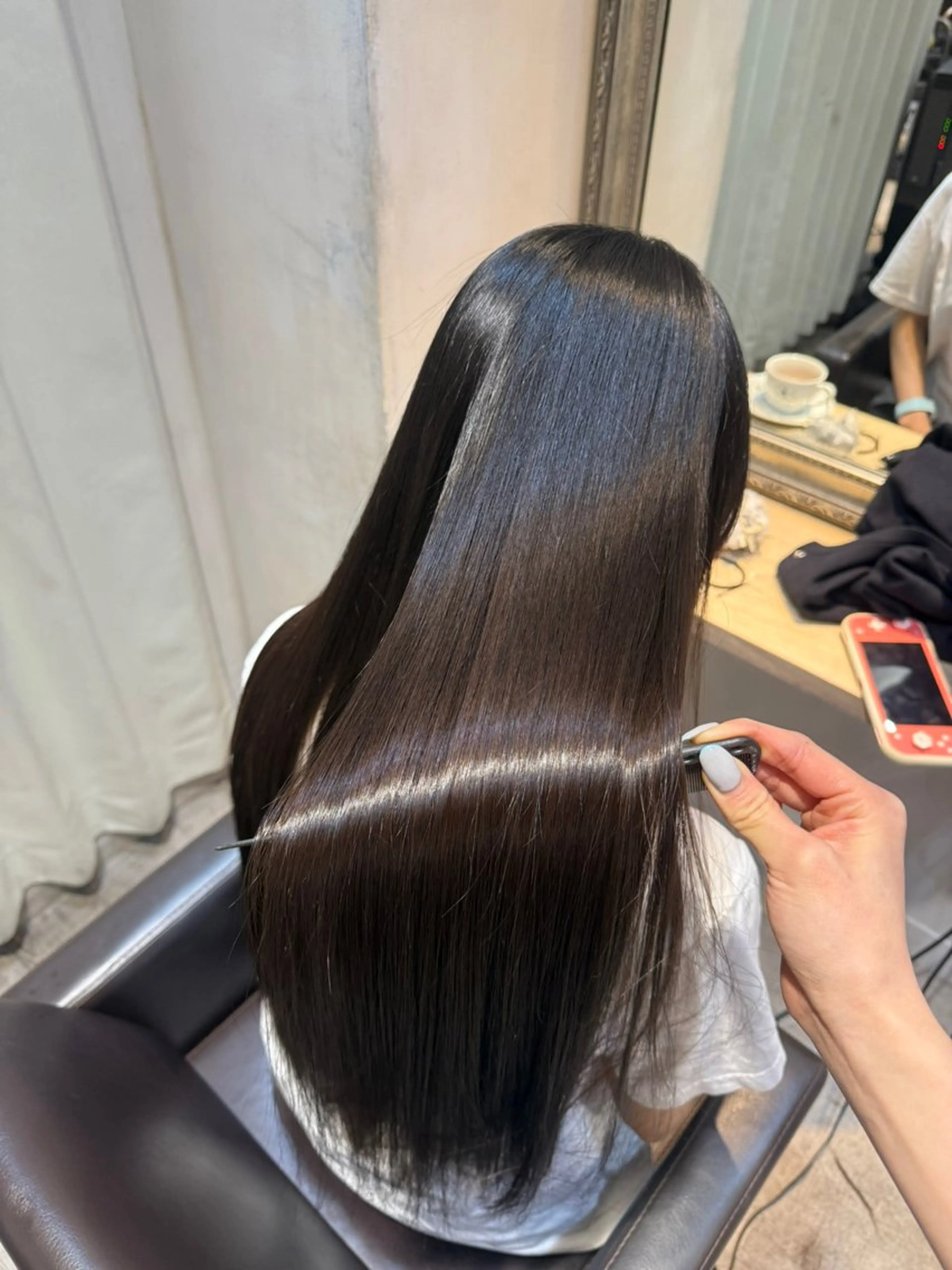 ロング ロング 縮毛矯正 カット 縮毛矯正 トリートメント Lutia新宿　せき ゆうみのヘアスタイル