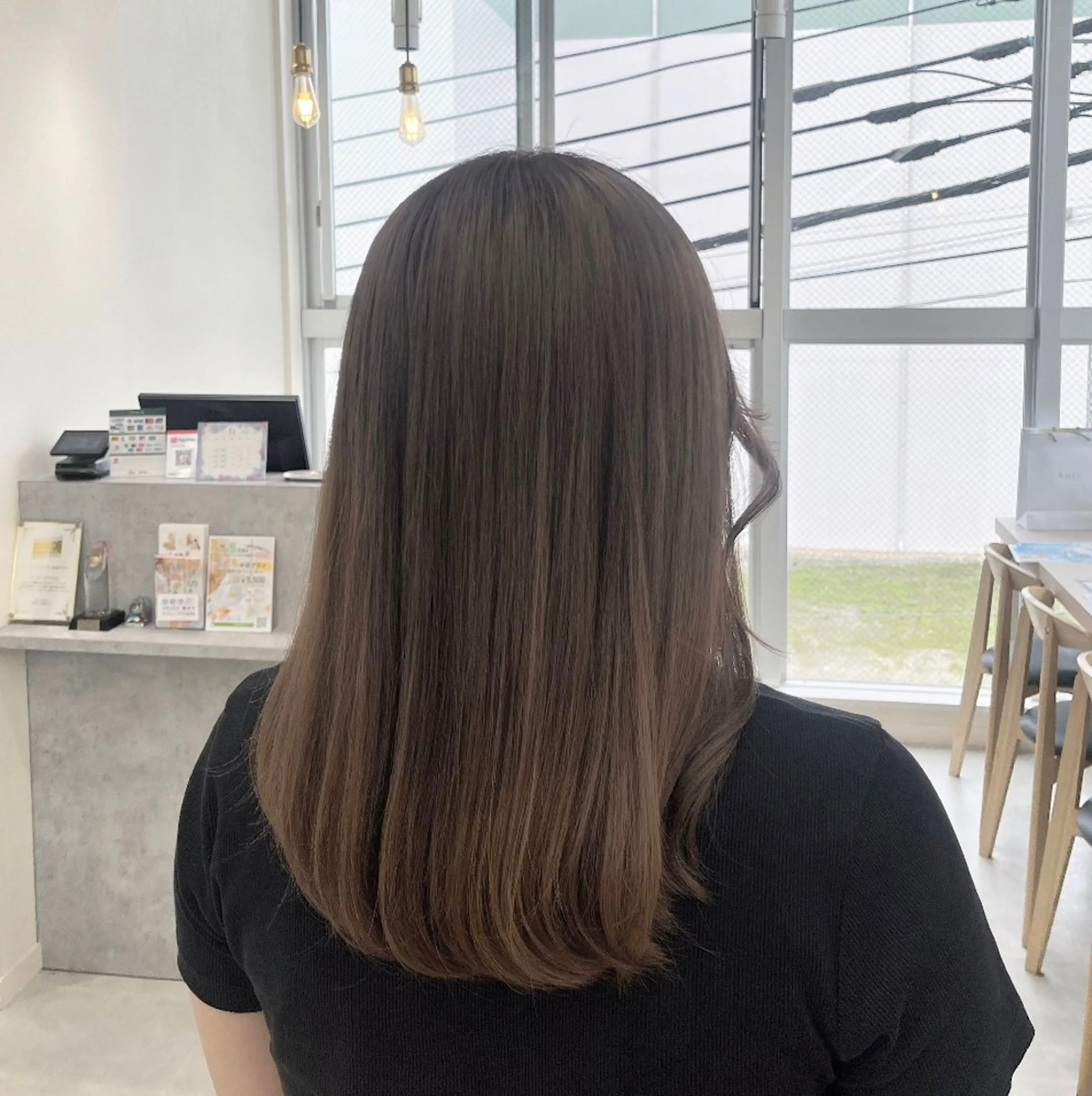 ロング ユイナ 🕊NaVI ベージュ/透明感のヘアスタイル