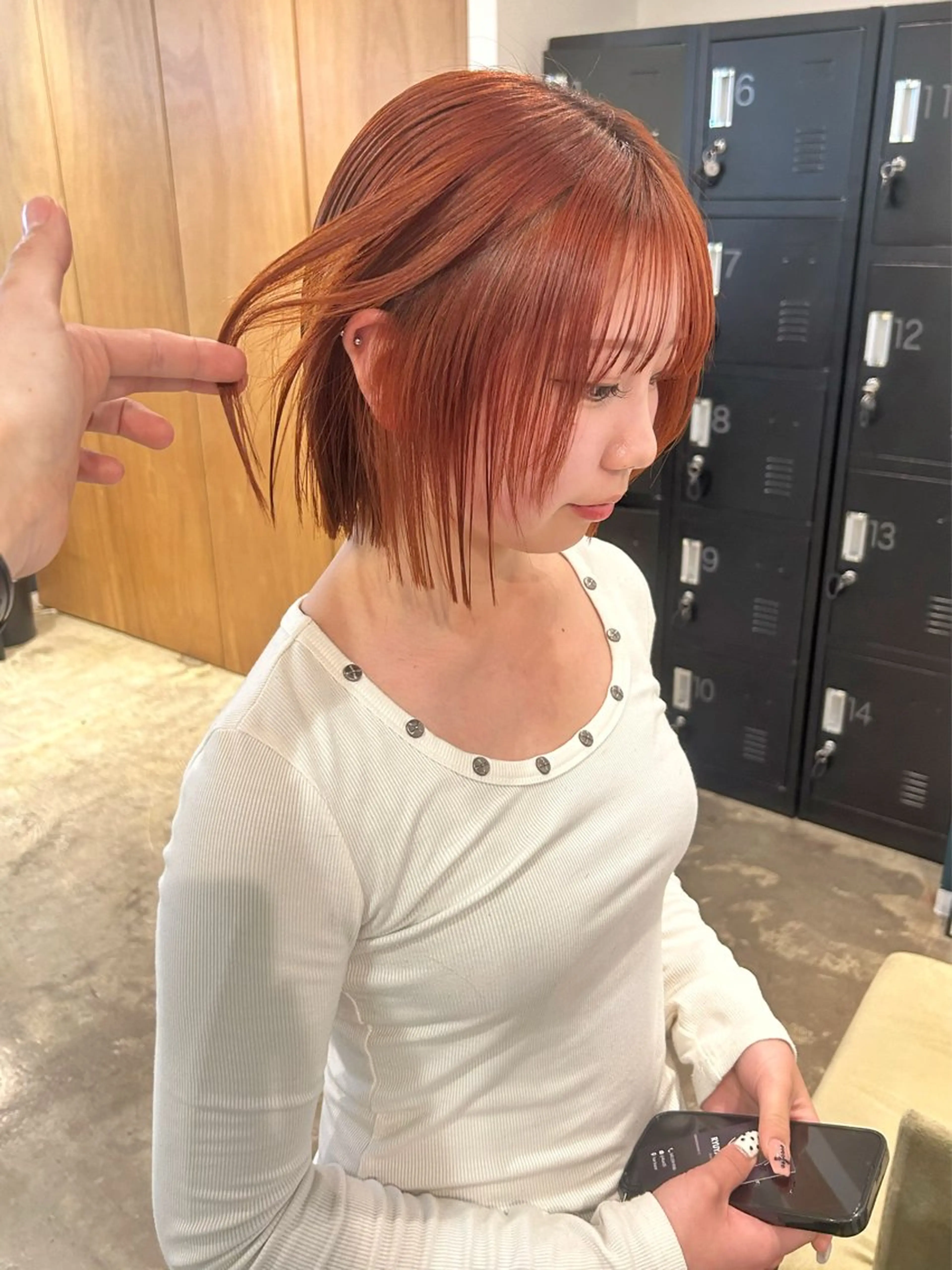 ショート カラー ベージュカラー ブリーチ ブリーチなしカラー オレンジ オレンジベージュ カット ヘアカラー カラーリスト菅野 竜矢🌈のヘアスタイル