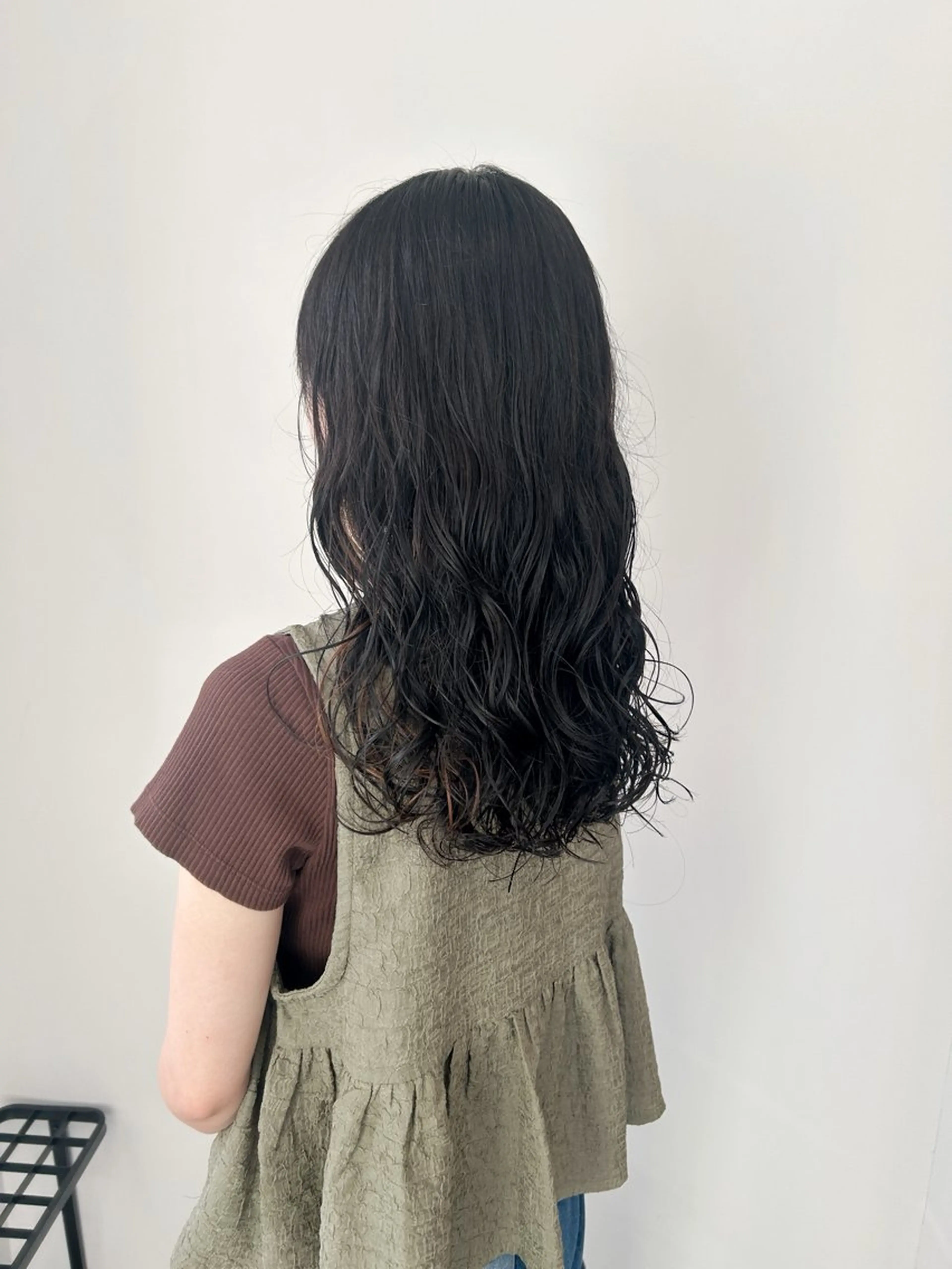 ロング カラー パーマ ENIF ツキのヘアスタイル