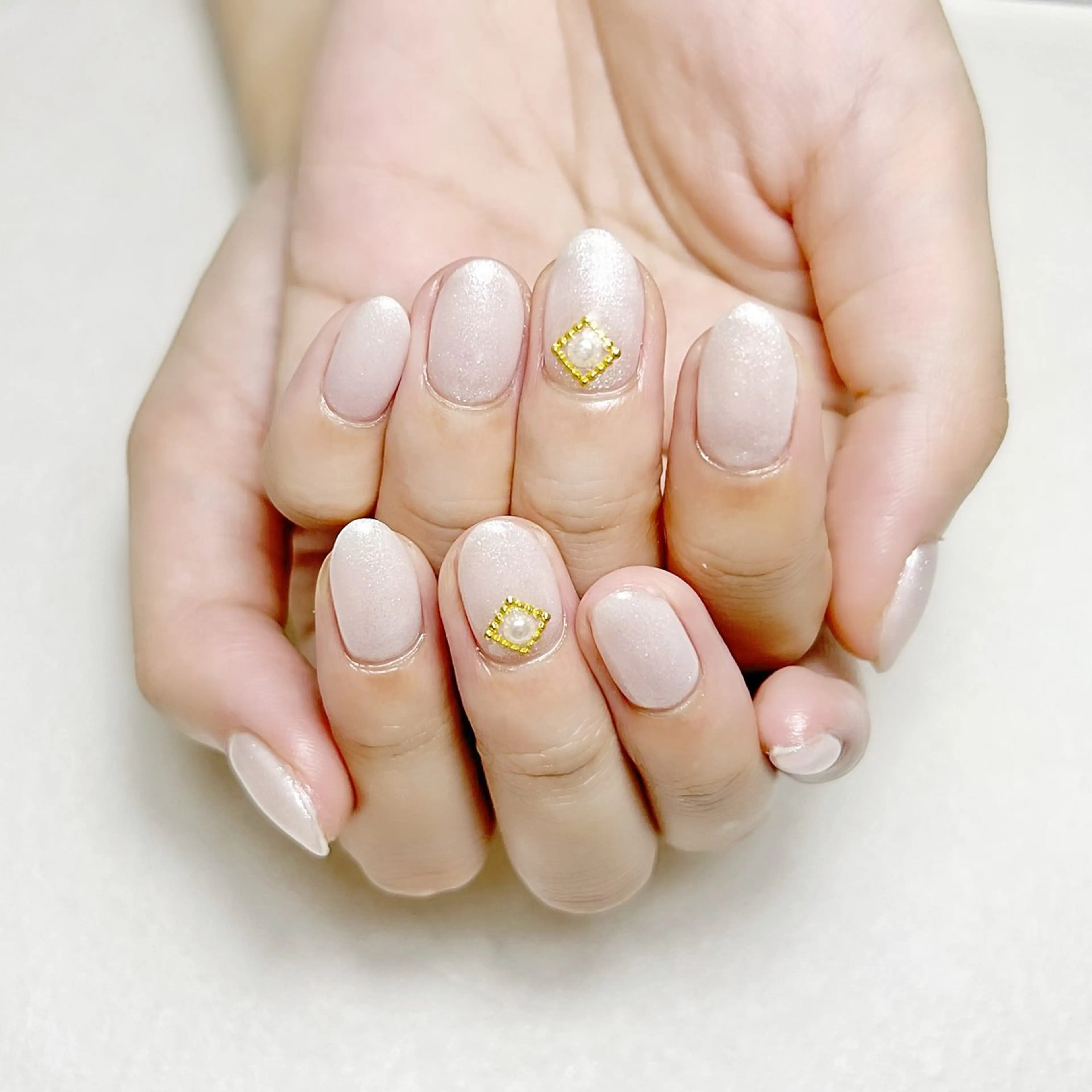 ネイル アートネイル オフィスネイル ワンカラーネイル rouse nail RISATOのネイルデザイン