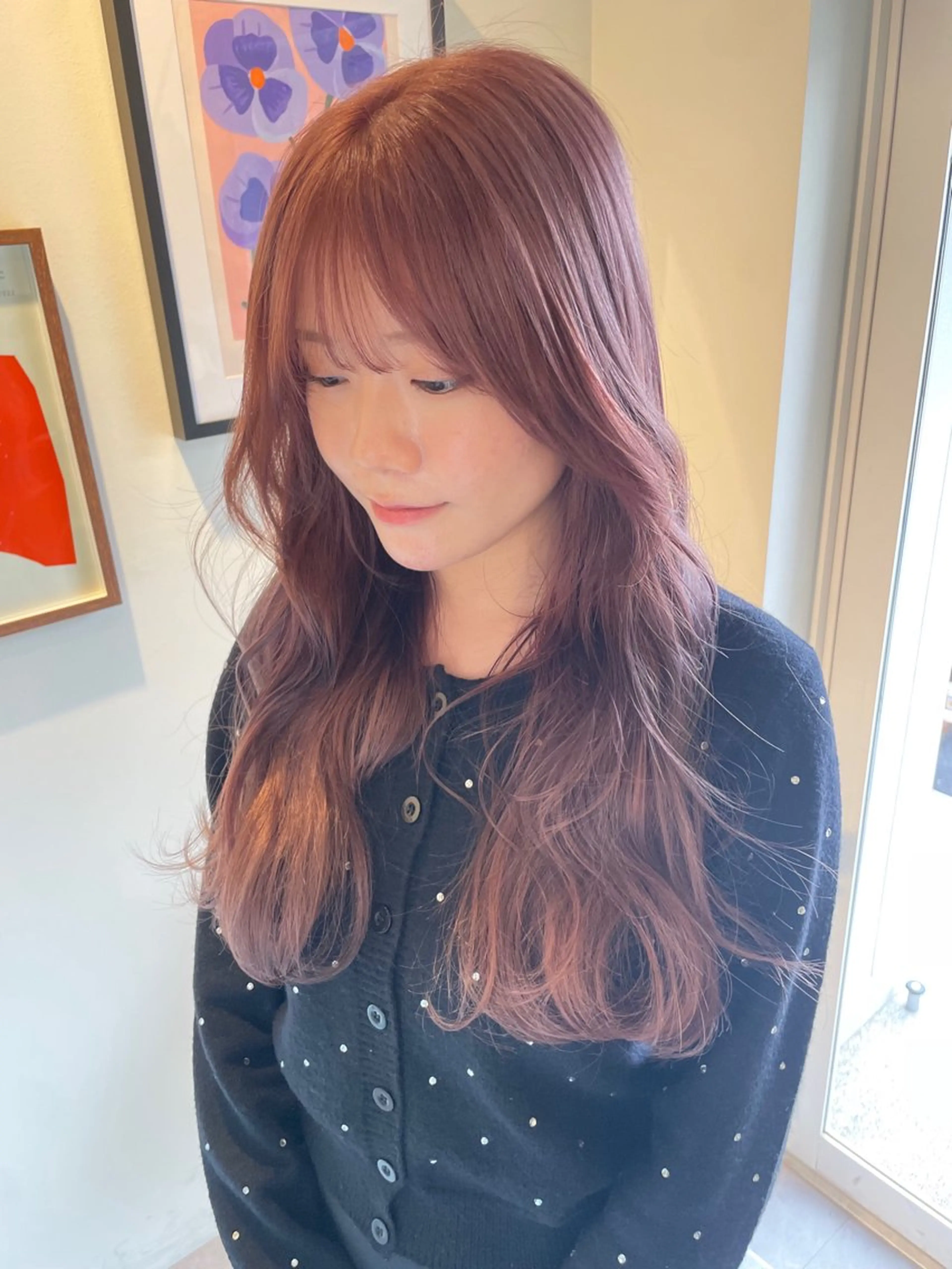 ロング カラー ピンクカラー ヘアカラー 若月 あやかのヘアスタイル