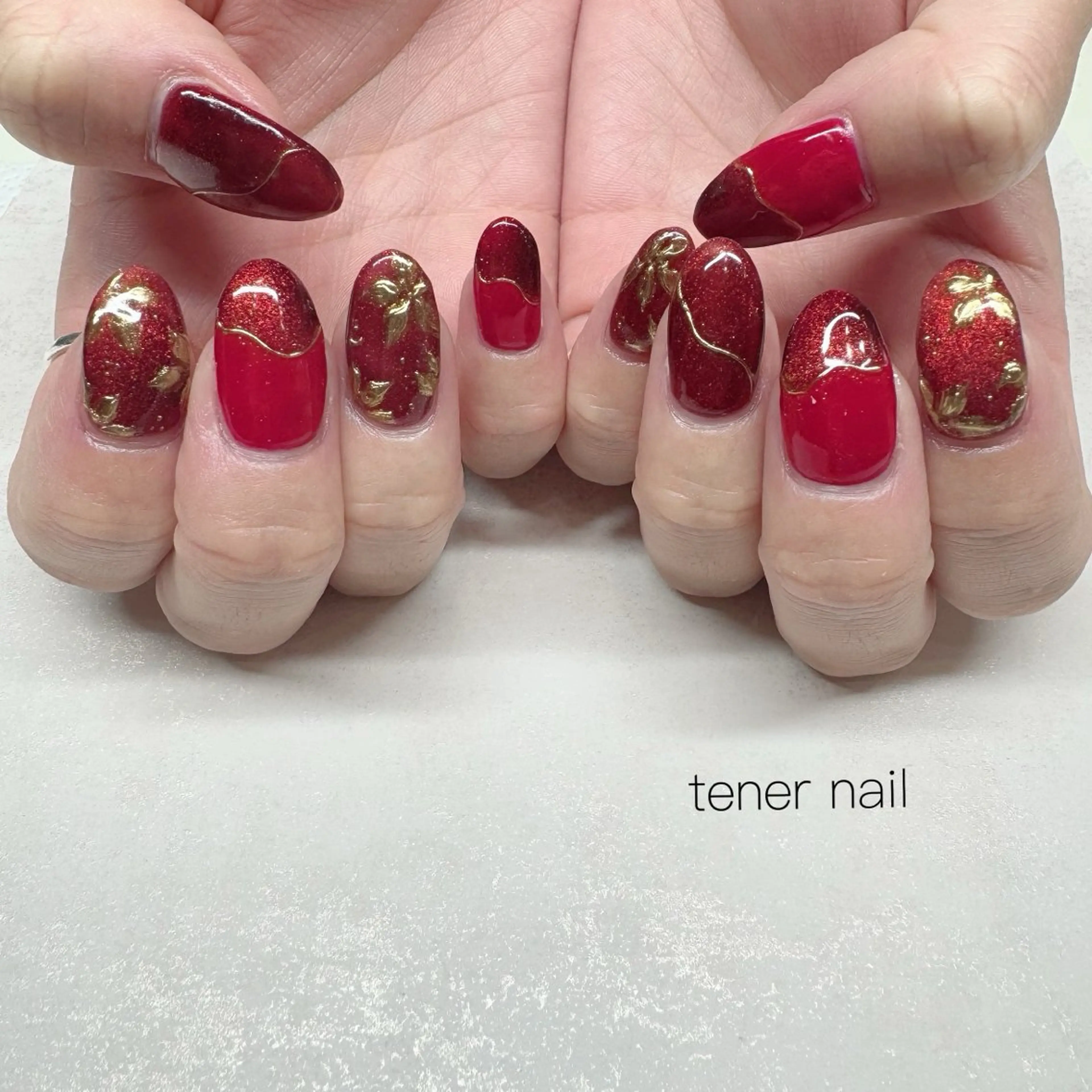 ネイル 赤色 ハンドネイル tener  nail  テネルネイル所属・テネルネイル tener nailのネイルデザイン