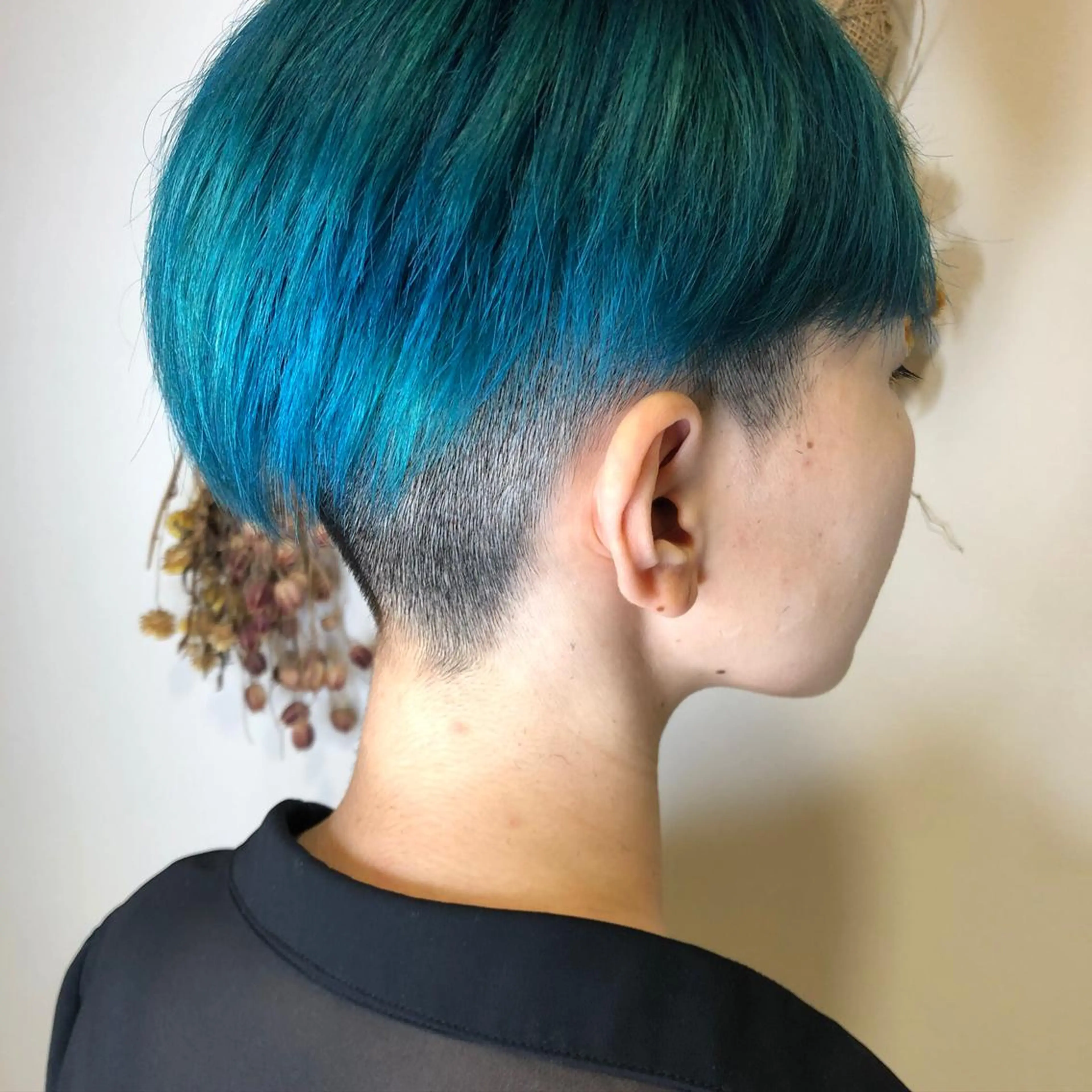 ショート ヘアカラー 松佐 ゆかりのヘアスタイル