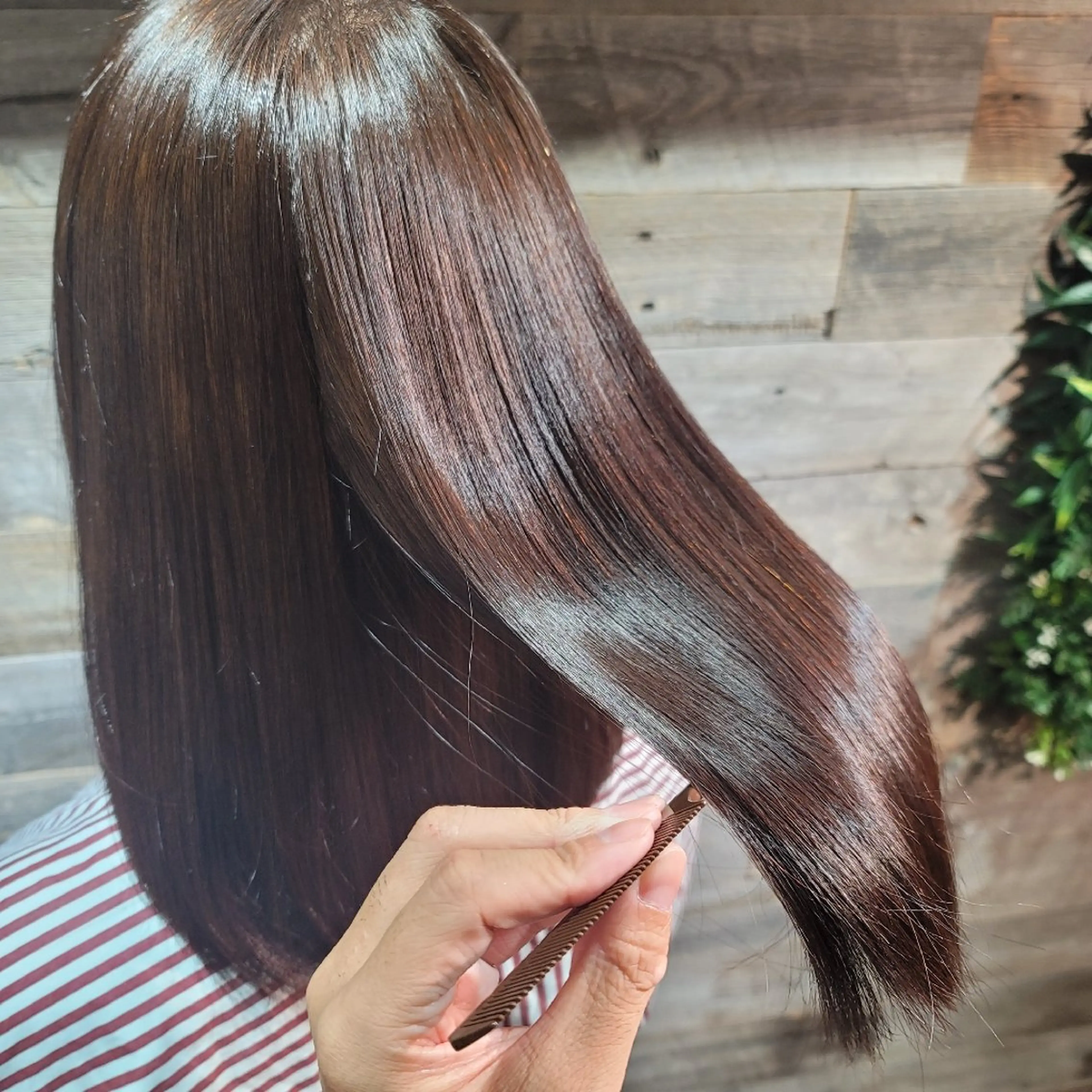 高濃度水素と結合水で髪質改善✨️水素カラー🌊✨️×マイクロバブル洗浄🌁前髪カット付き✂️の写真