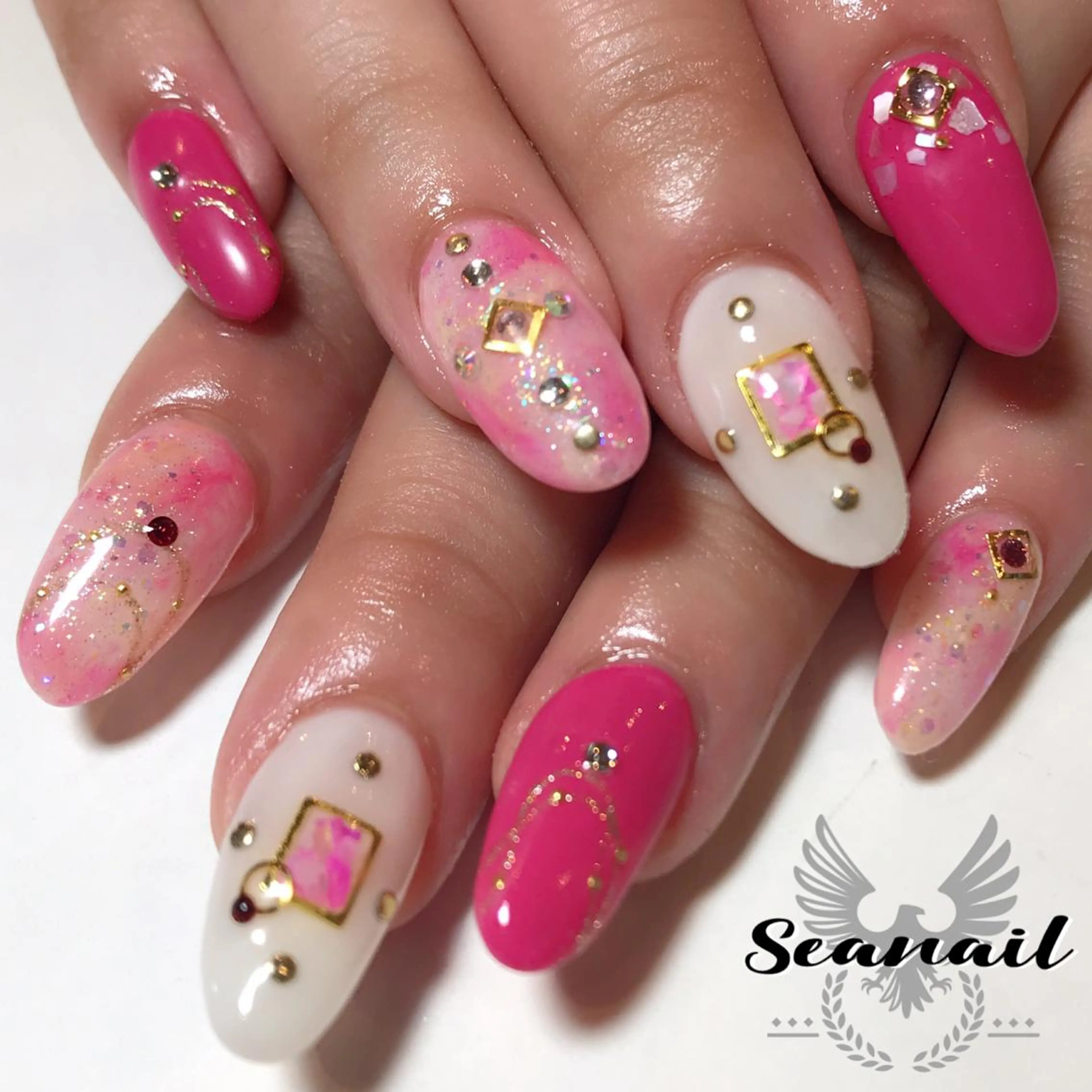 ネイル 小尾 栞のネイルデザイン