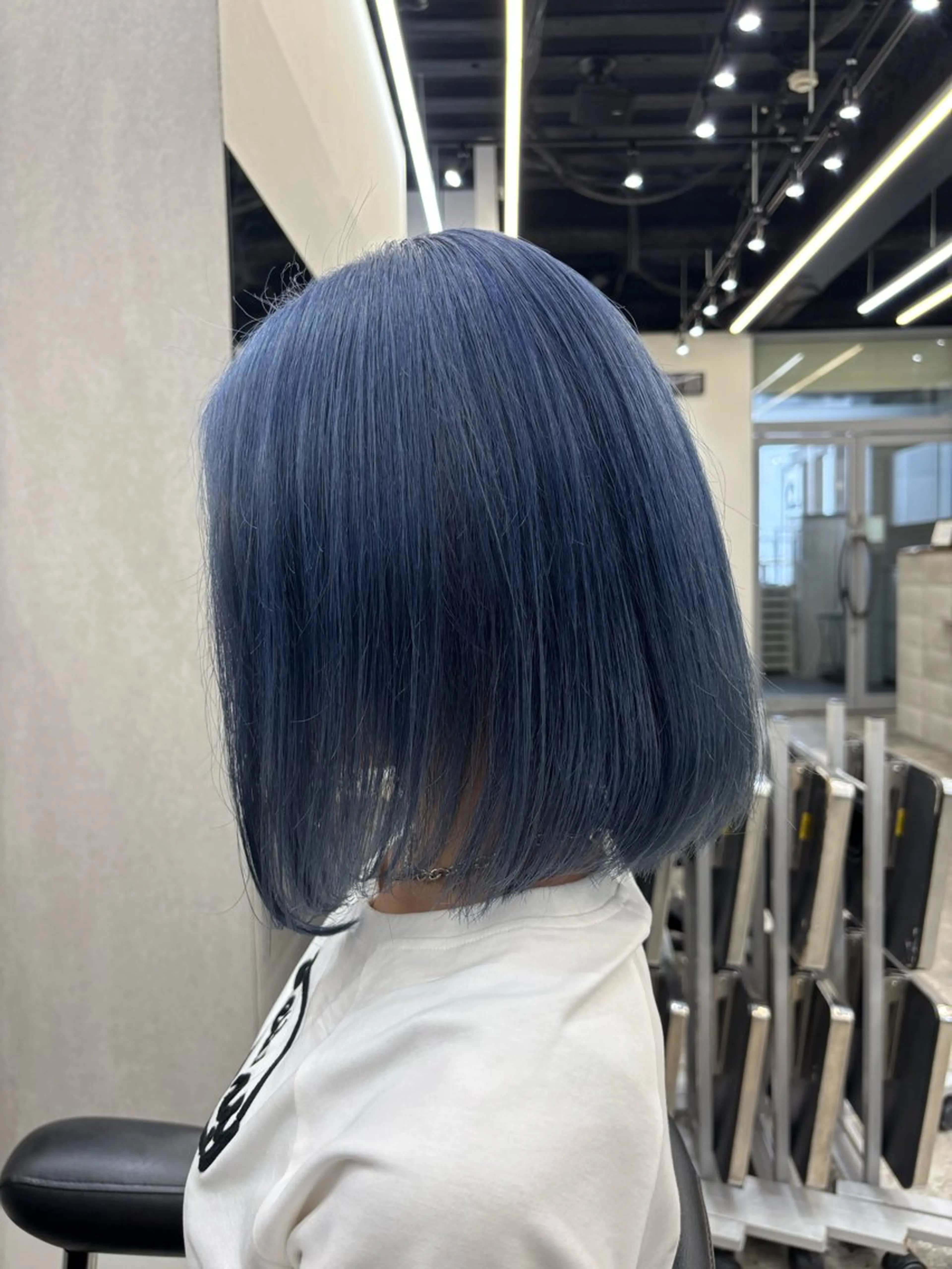 ミディアム ヘアカラー 🌈ハイトーンカラー ⋆˚ʚɞにいな🌈のヘアスタイル