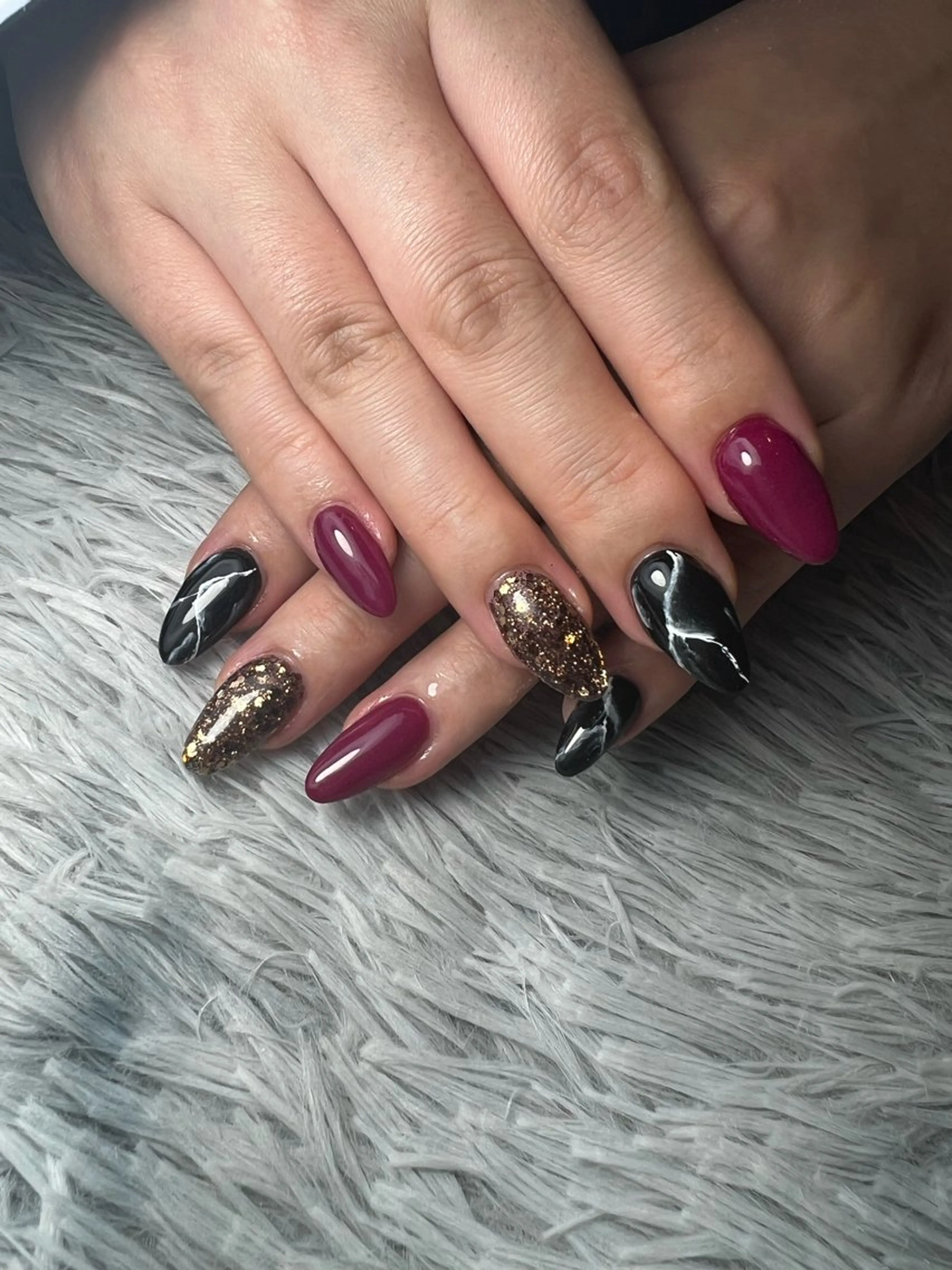 ネイル ボルドー 大理石ネイル(マーブル) スカルプネイル ハンドネイル シェヌネイル JURAのネイルデザイン