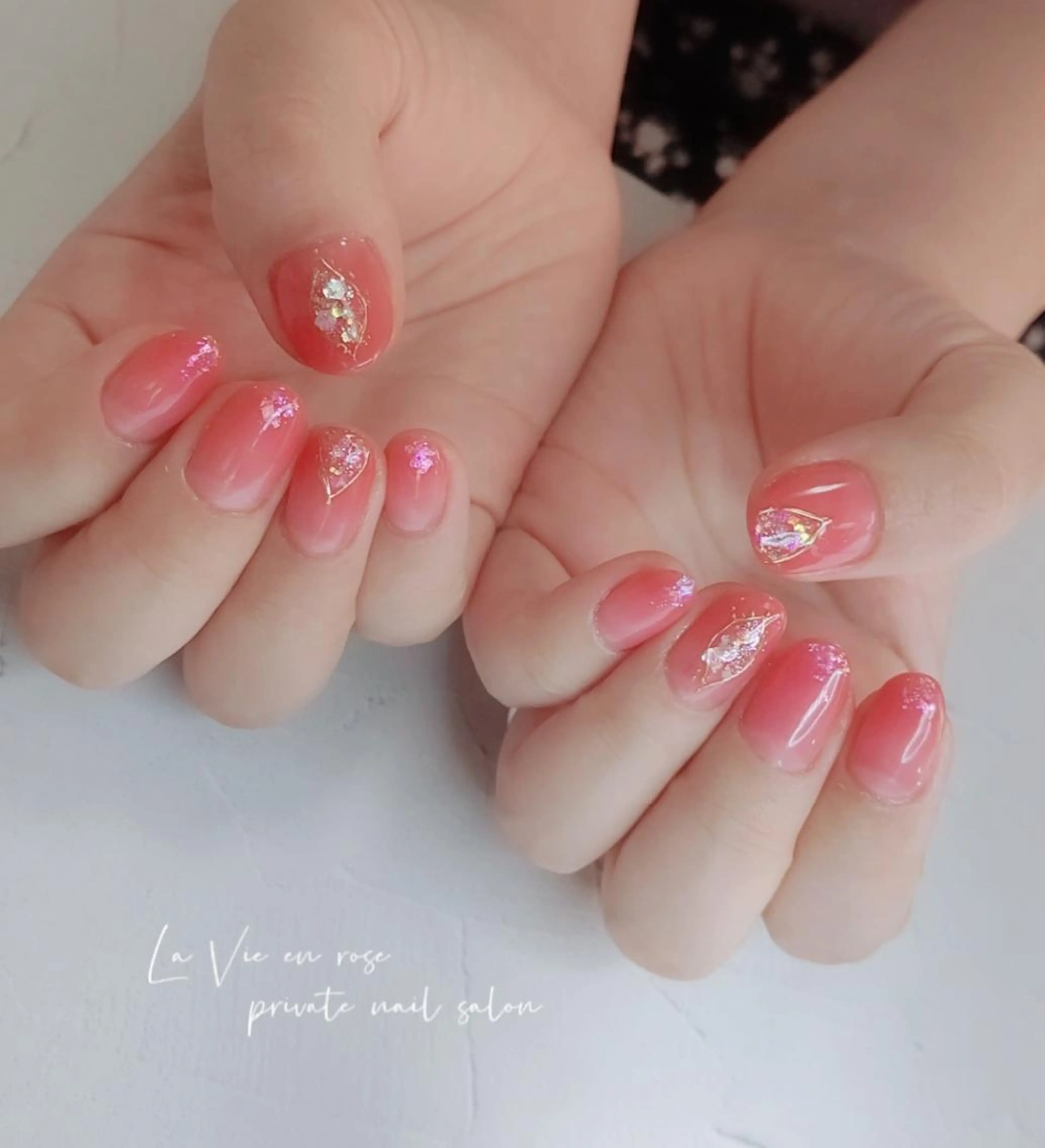 ネイル ラヴィアン ローズのネイルデザイン