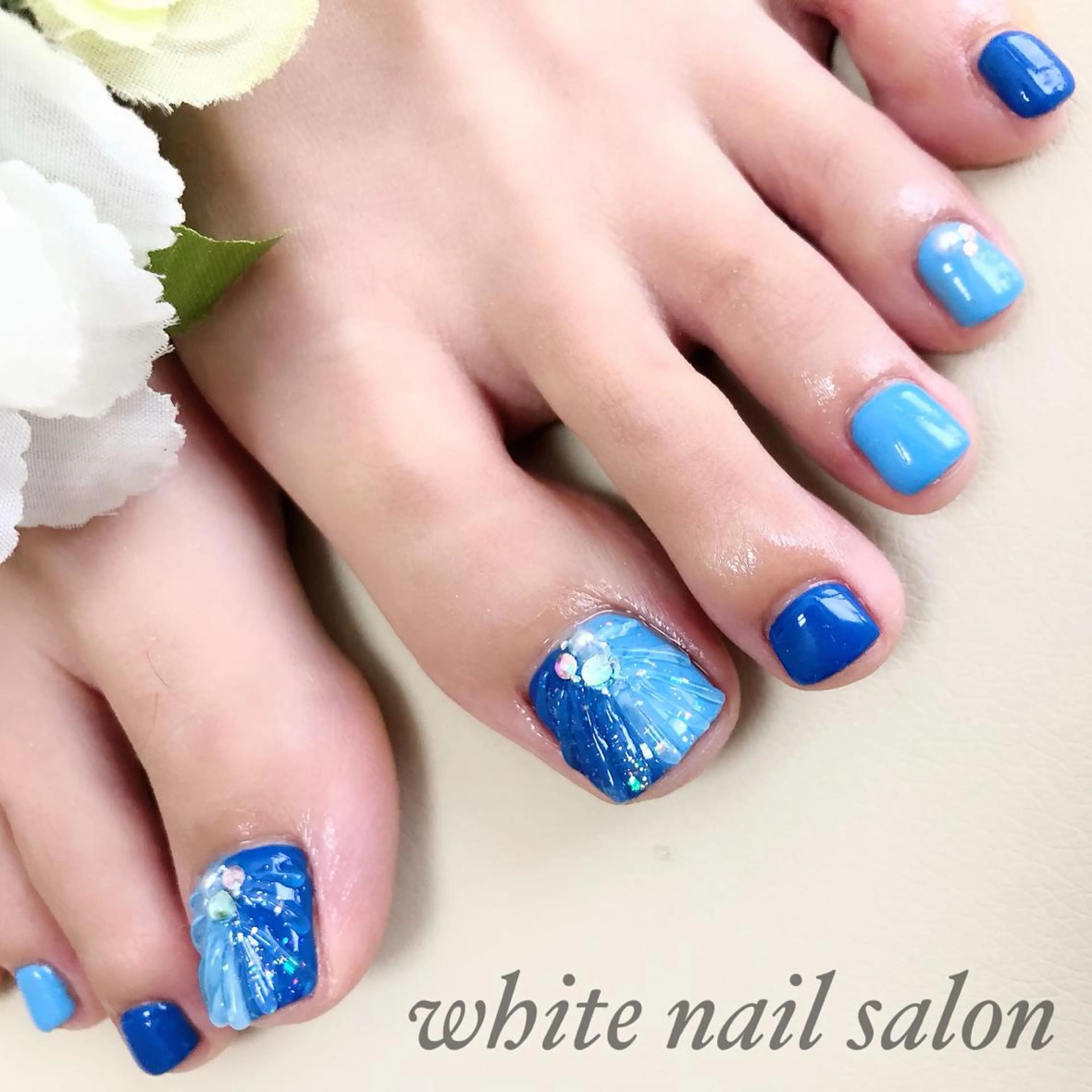 ネイル アートネイル フレンチネイル ジェルネイル ハードジェル 持ち込み フットネイル white nail salonのネイルデザイン