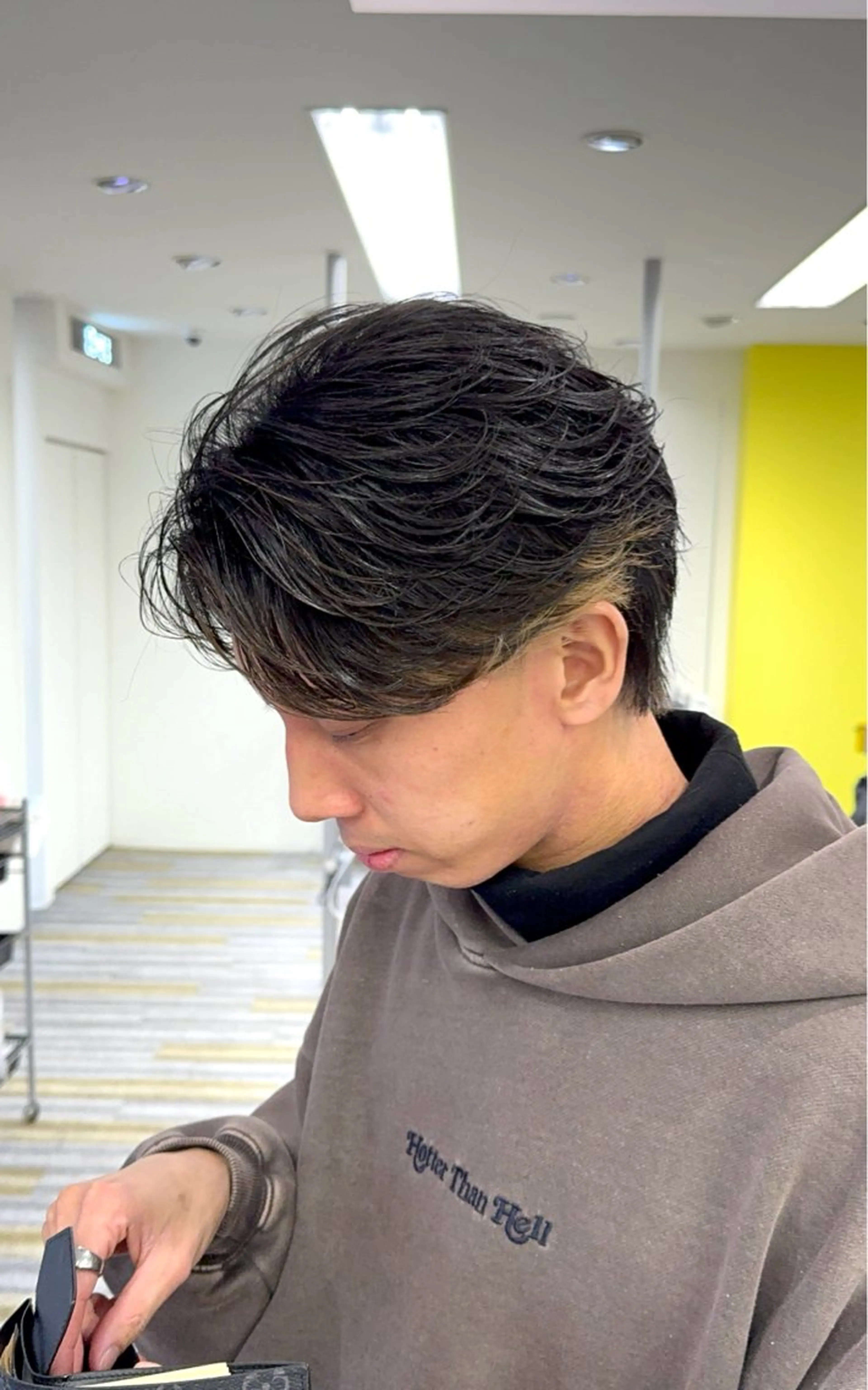 カット+フェザーパーマの写真