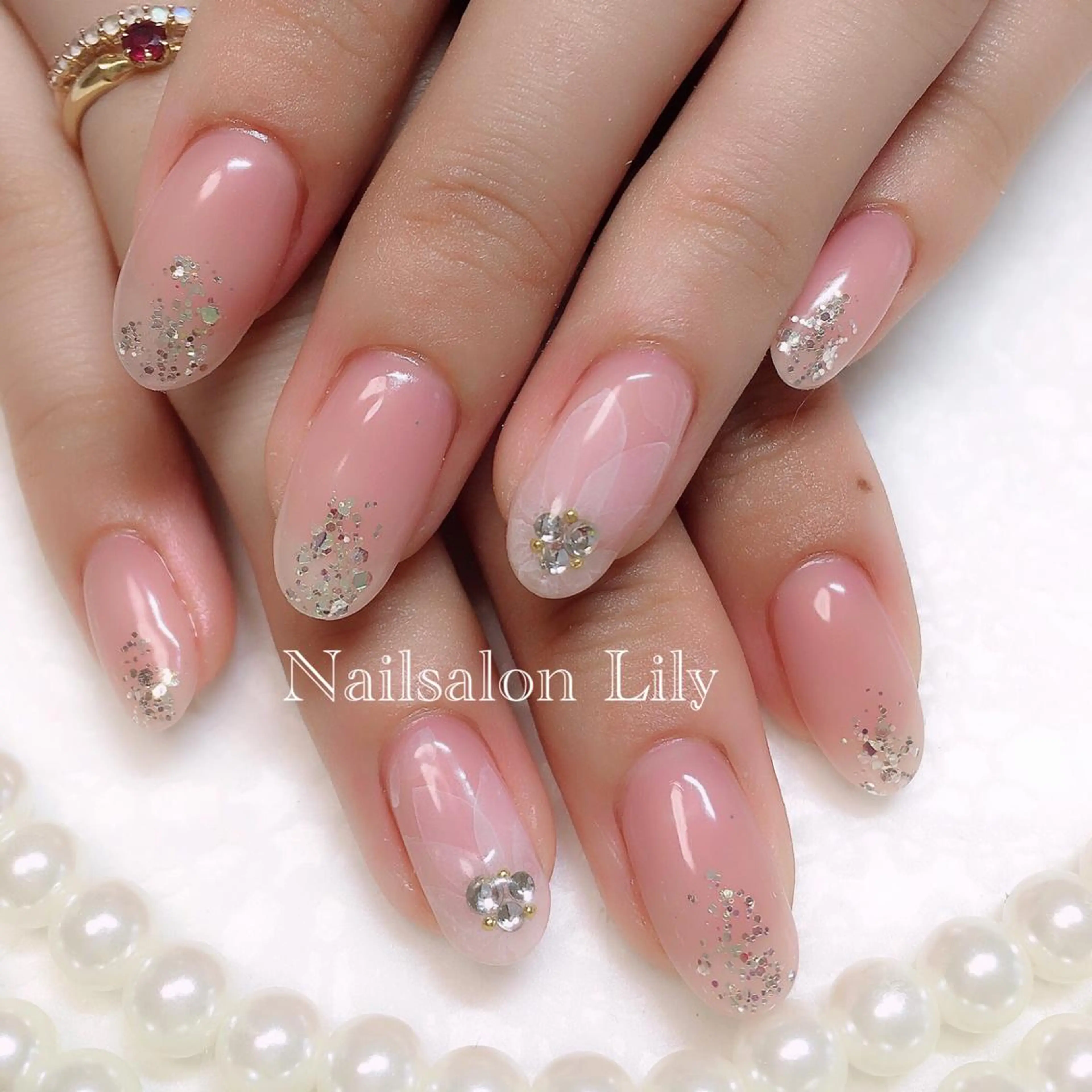 ネイル フラワーネイル Nailsalon Lilyのネイルデザイン