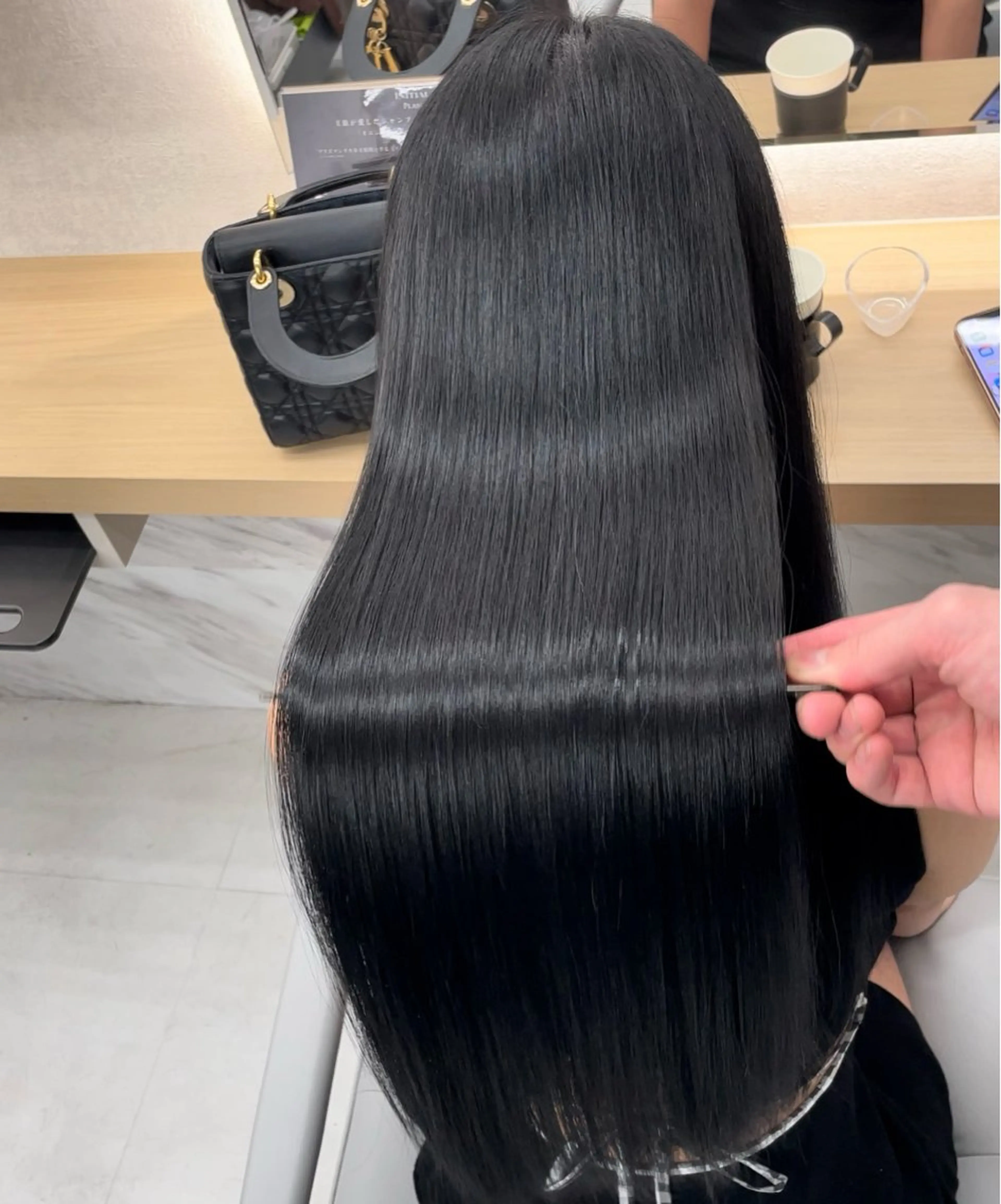 ロング youres hair2'nd所属・高級髪質改善/透明感 艶カラー　瀧本侑輝のヘアスタイル