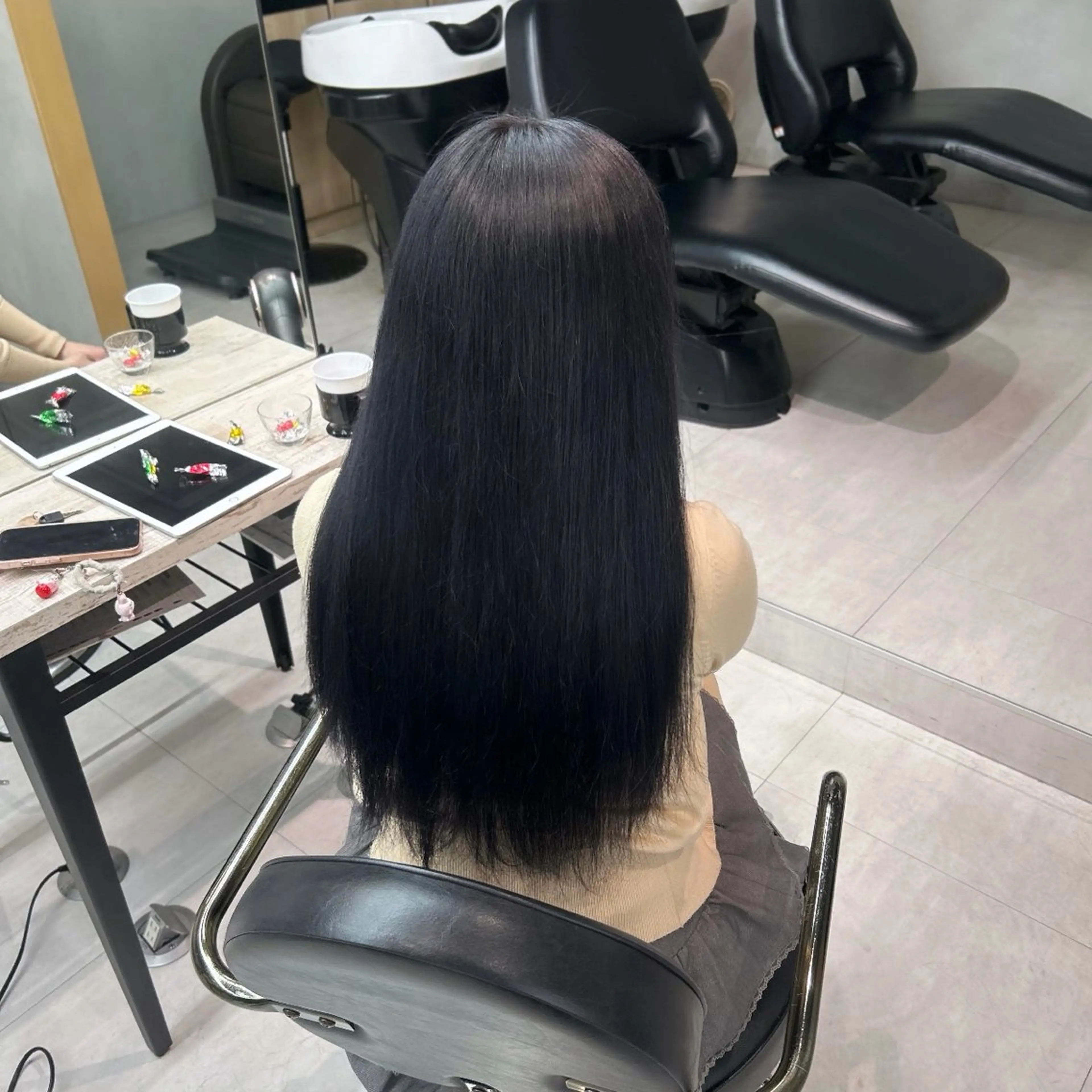 ロング ヘアカラー 志村 奈々のヘアスタイル