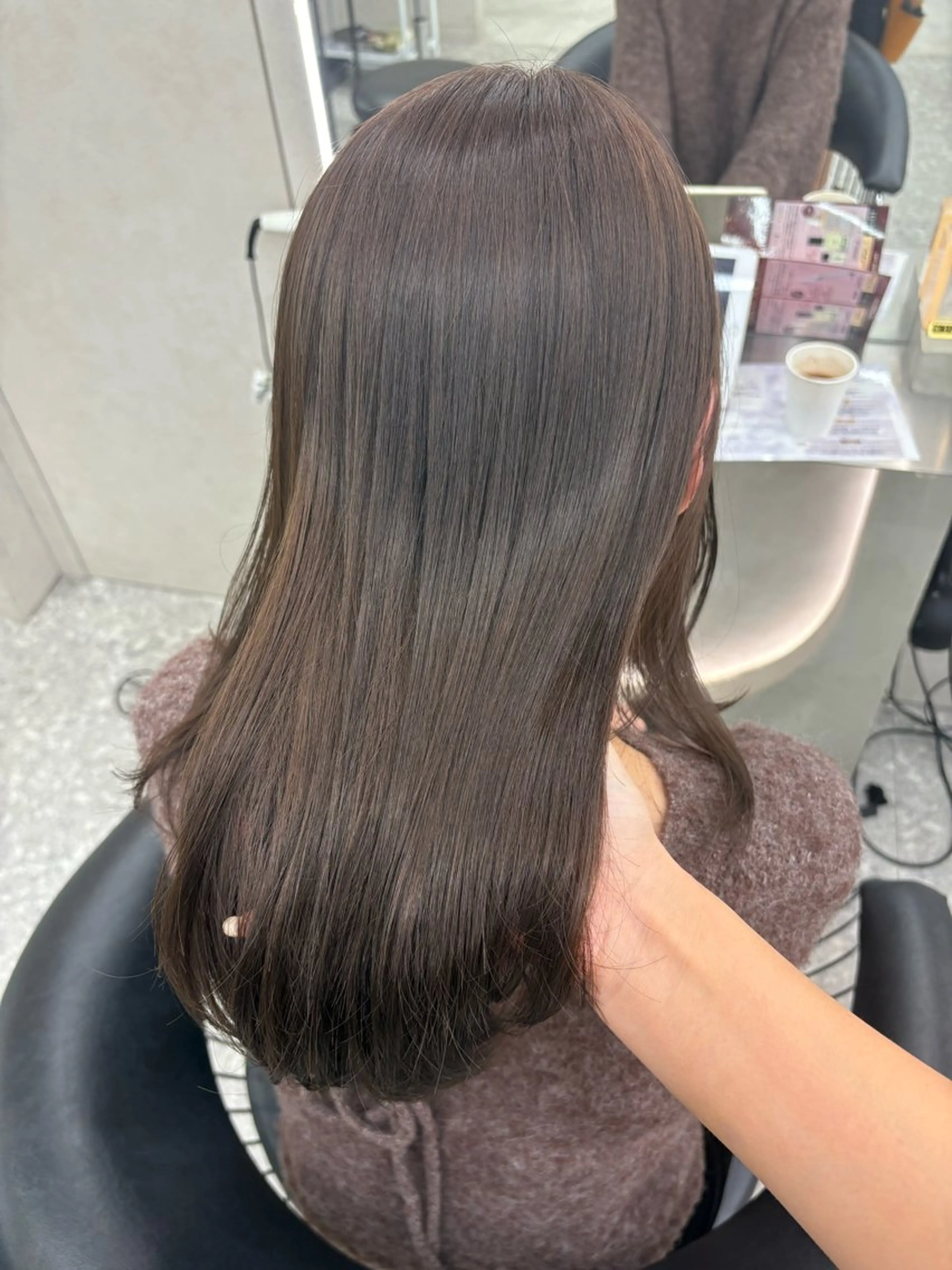 ミディアム カラー ヘアアレンジ カット ヘアカラー トリートメント fumika🎀 ベージュのヘアスタイル