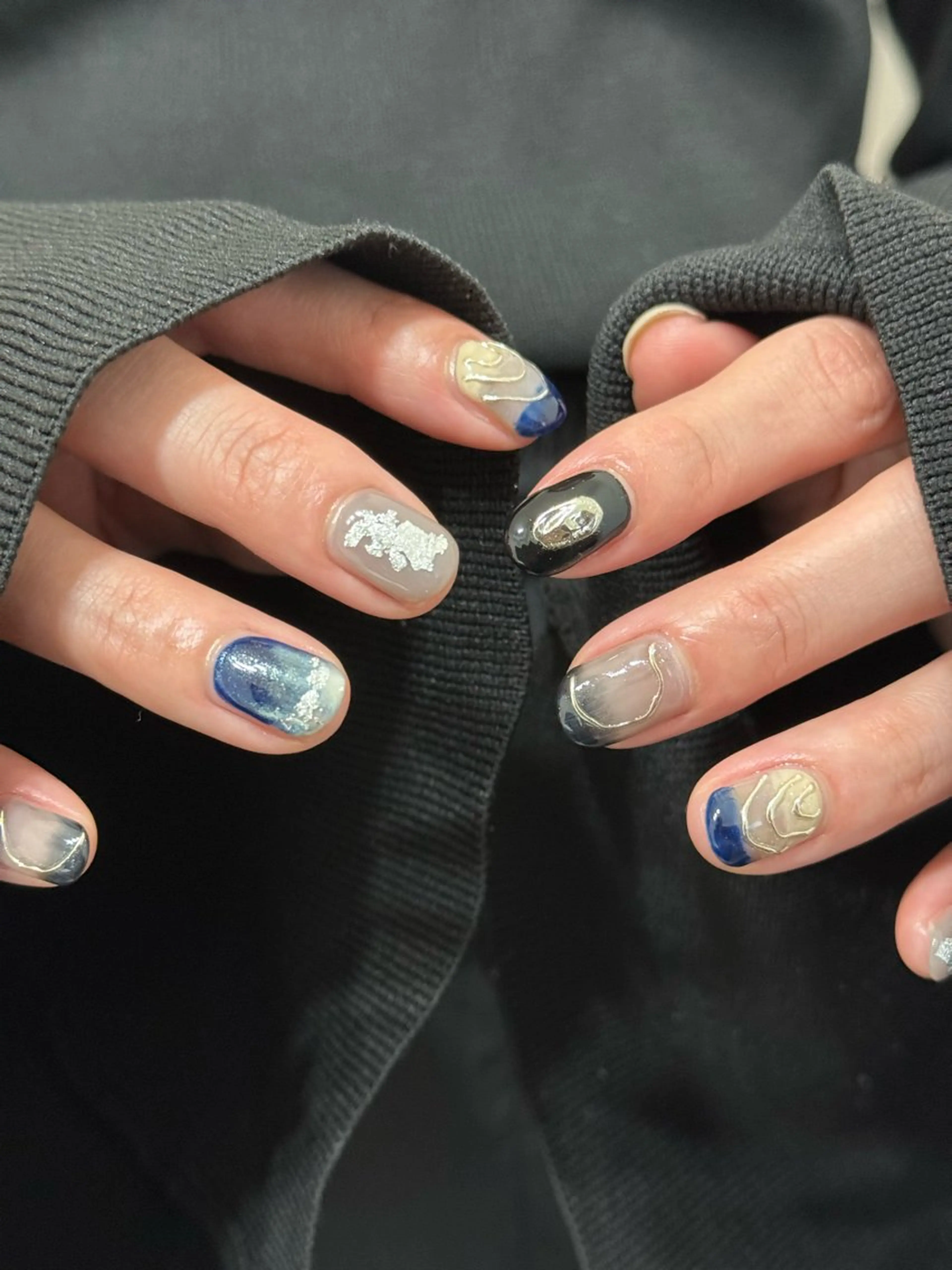 ネイル ハンドネイル フットネイル kiii.__ ✴︎*のネイルデザイン