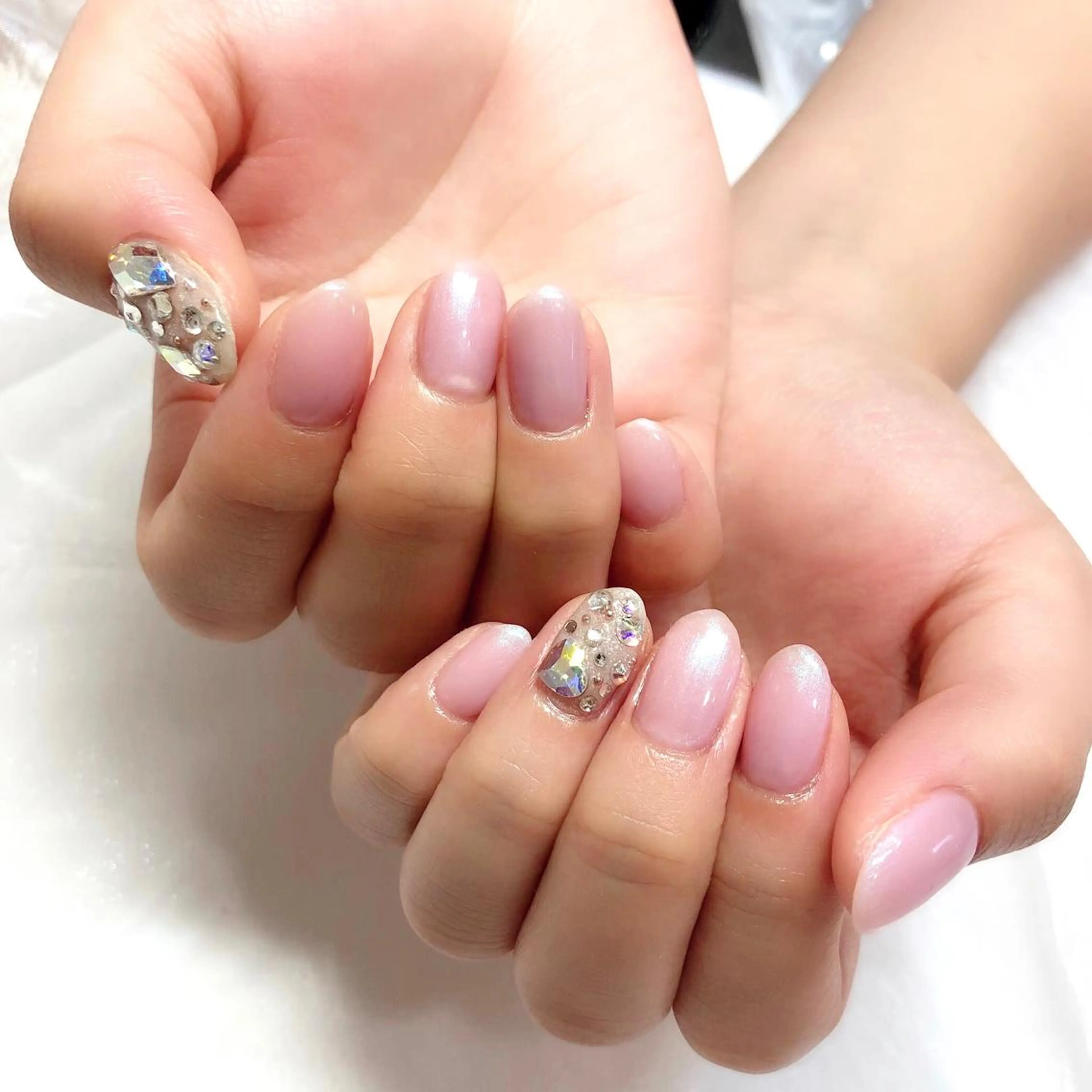 ネイル ピンク 梅津 郁美のネイルデザイン