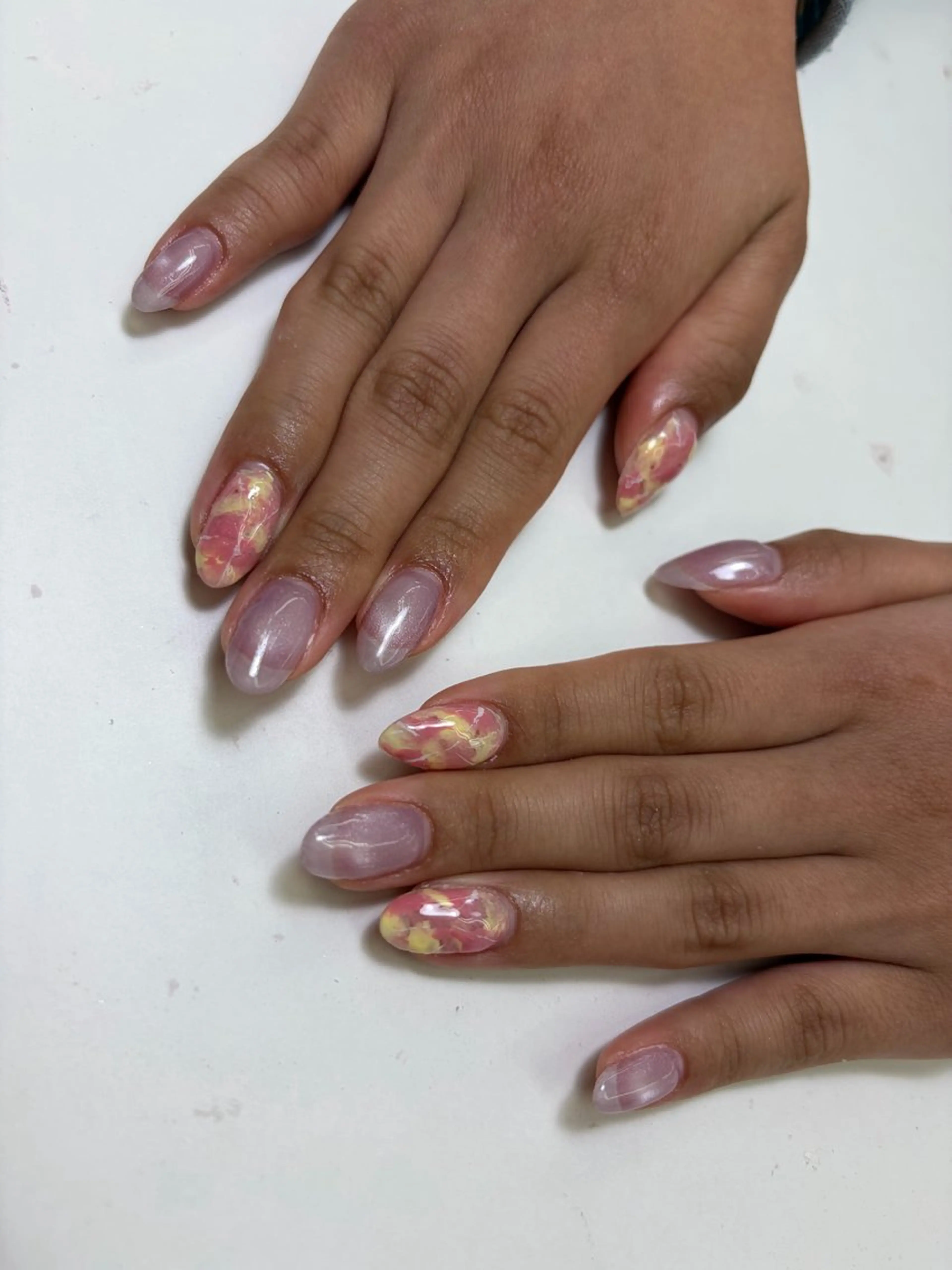 ネイル 大理石ネイル(マーブル) 春ネイル クイーンステラ所属・眞鍋 歩のネイルデザイン