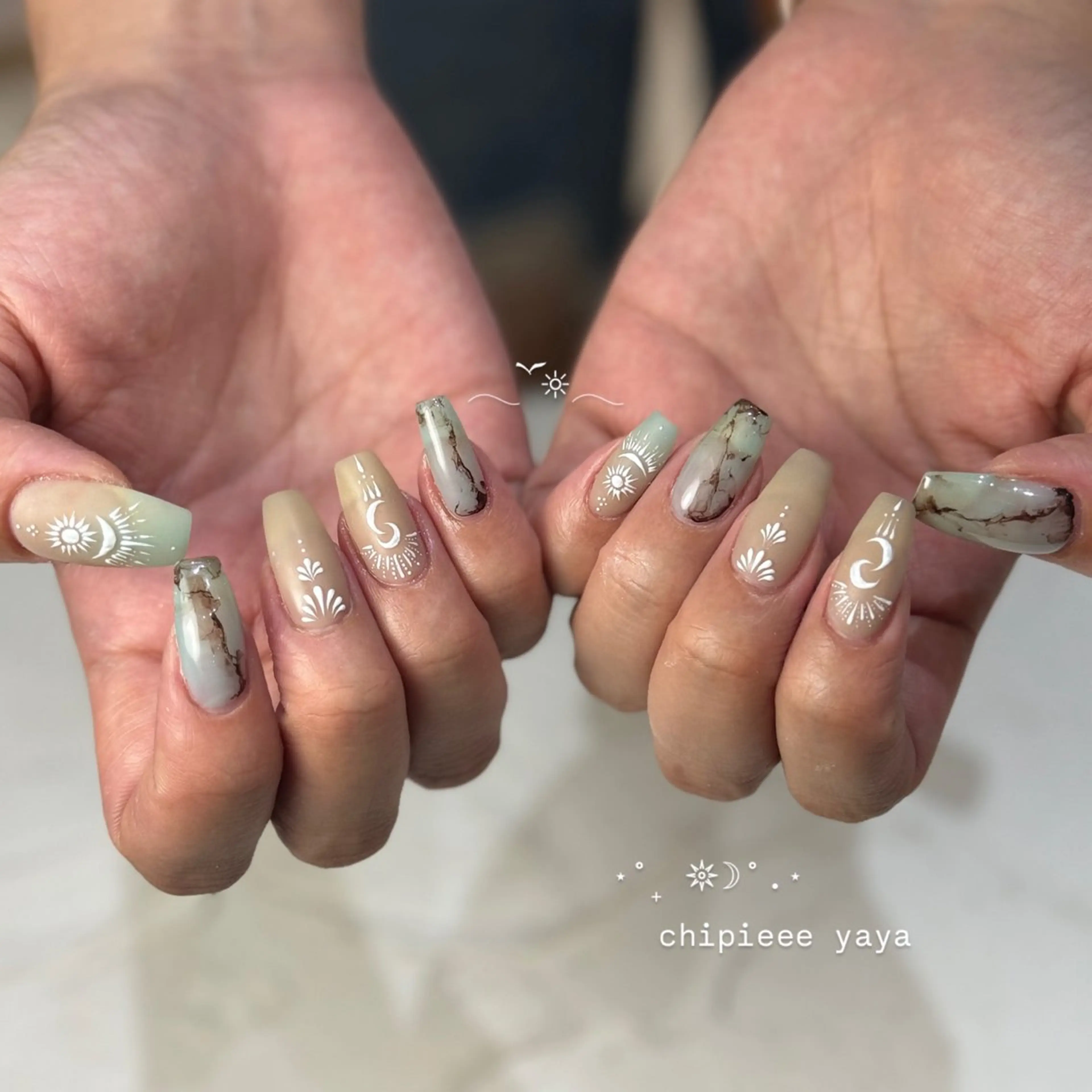 ネイル ハンドネイル Chipieee yayaのネイルデザイン