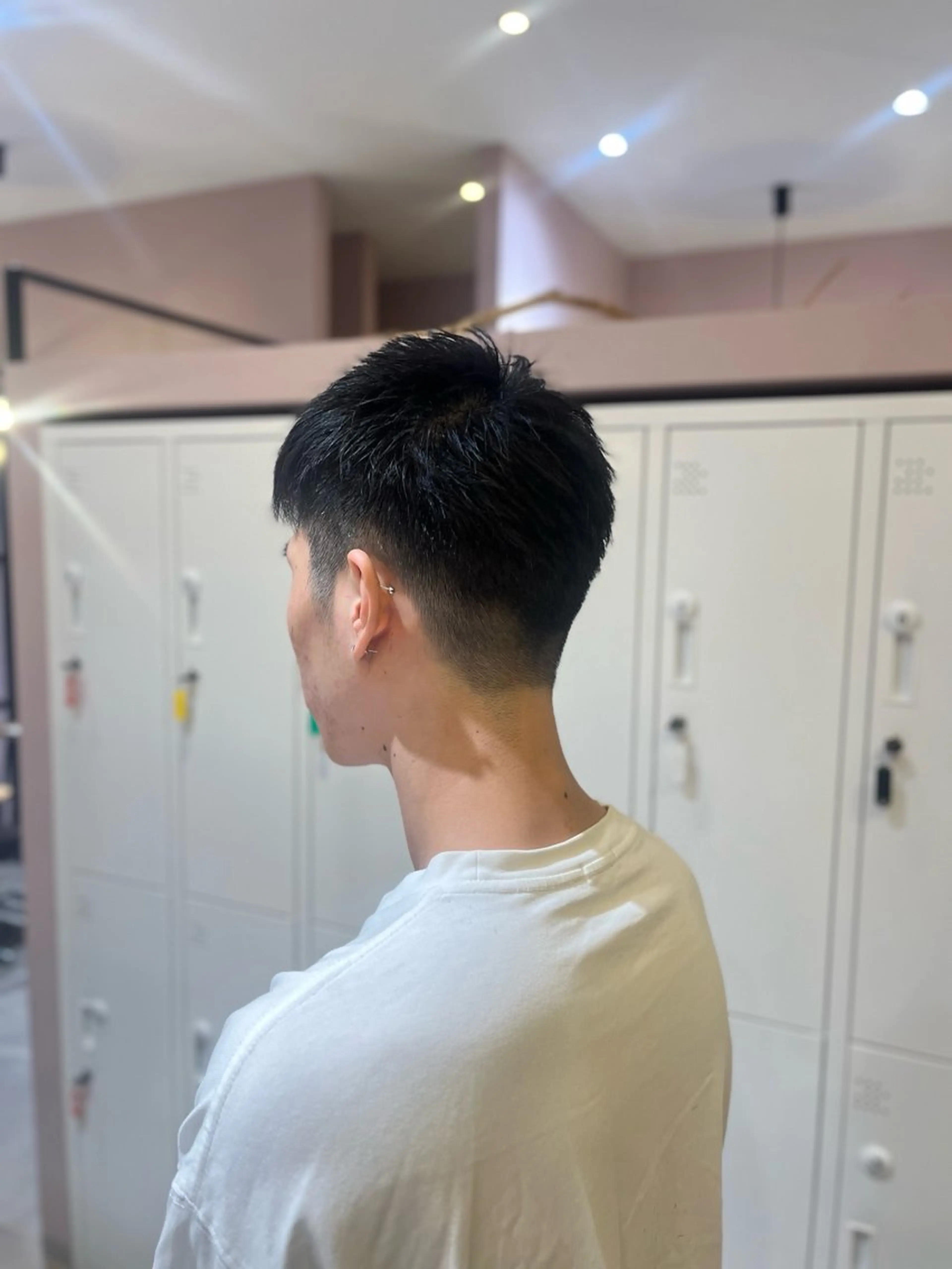 ショート メンズ 刈り上げ メンズサロン Aso bee 桑原 剛志のヘアスタイル