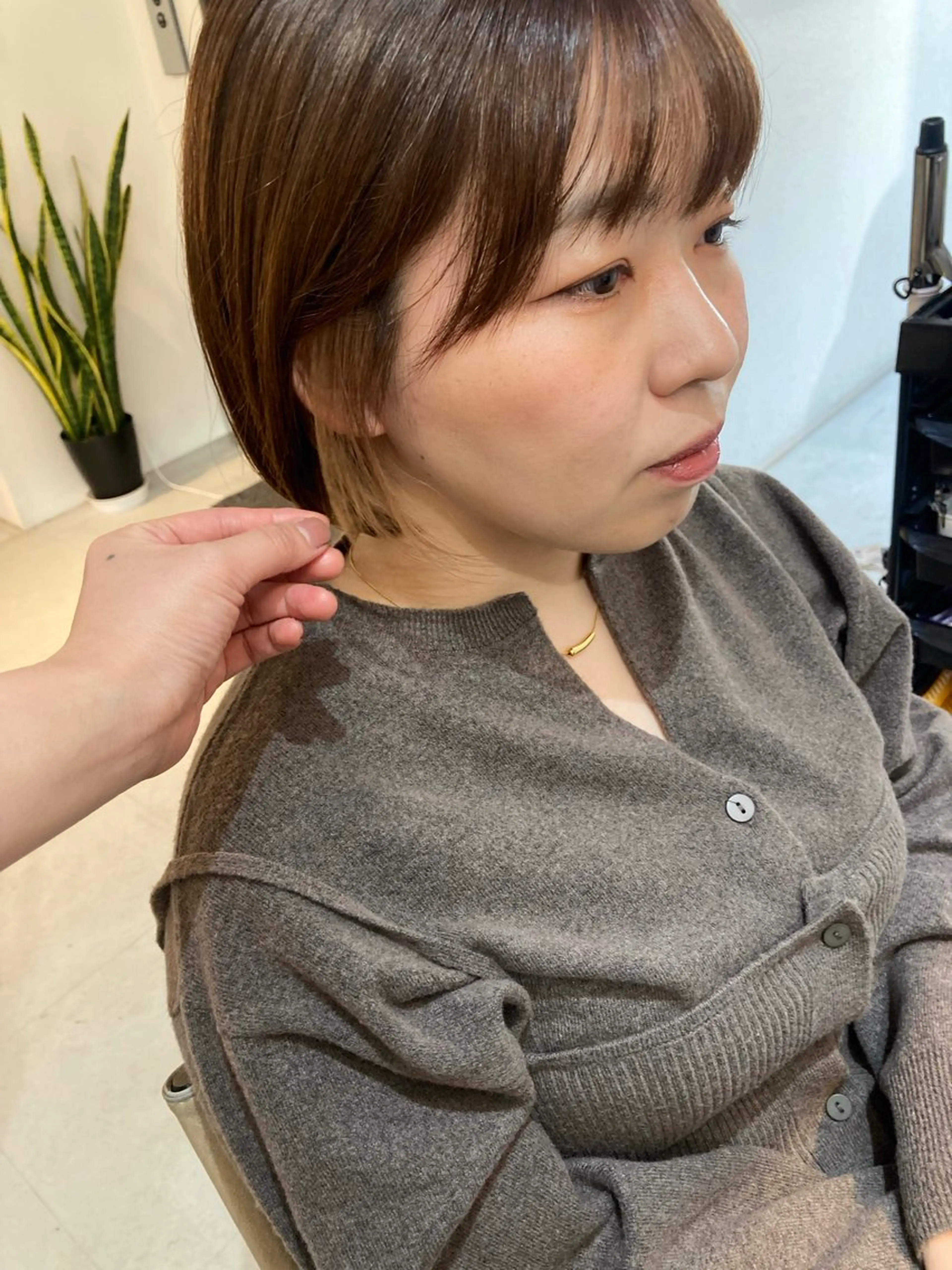 ショート カット ヘアカラー トリートメント ✨色持ちの良い艶 カラー✨蟹江真世のヘアスタイル