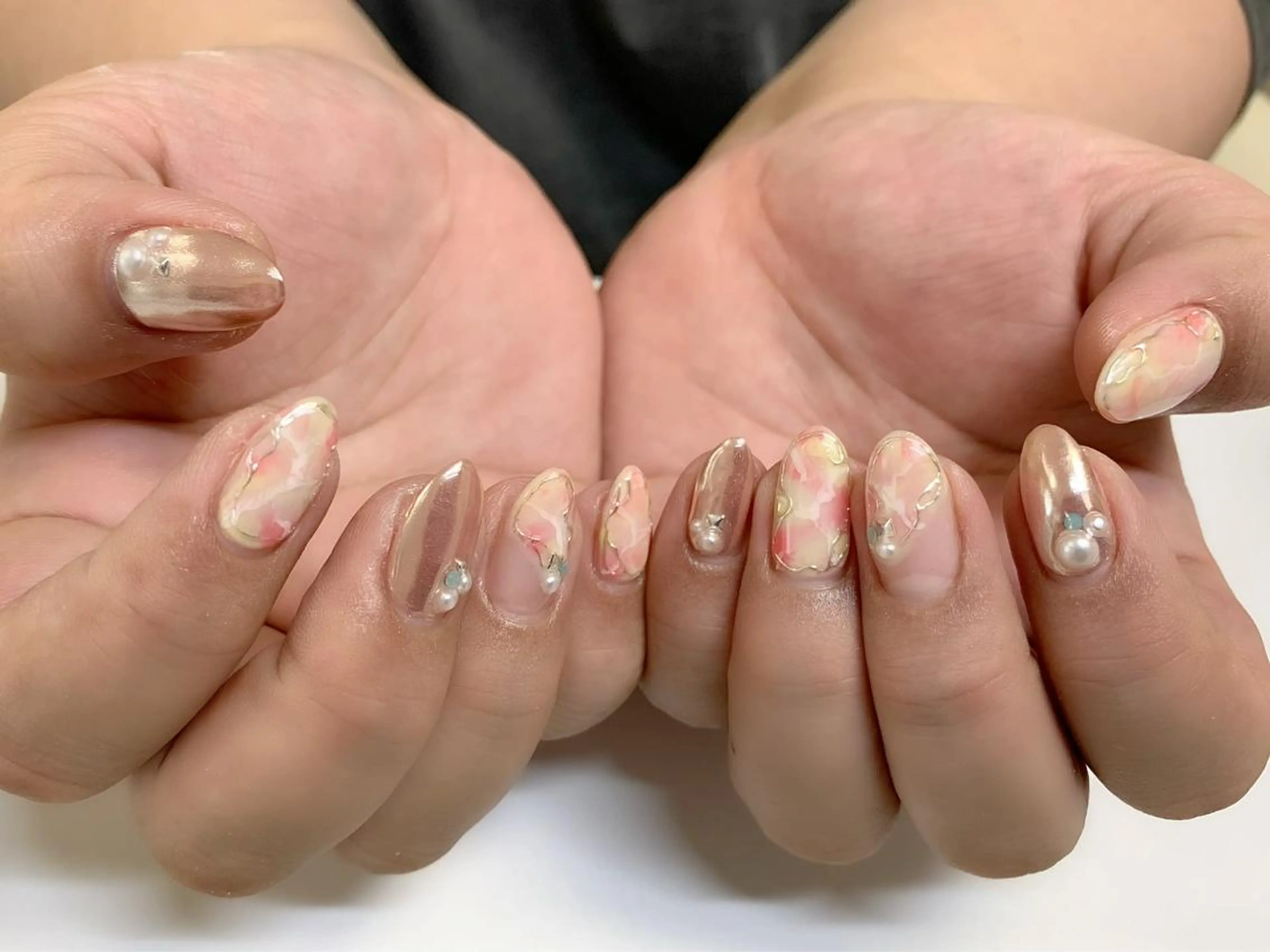 ネイル ハンドネイル Viva Joie所属・Viva Joieのネイルデザイン