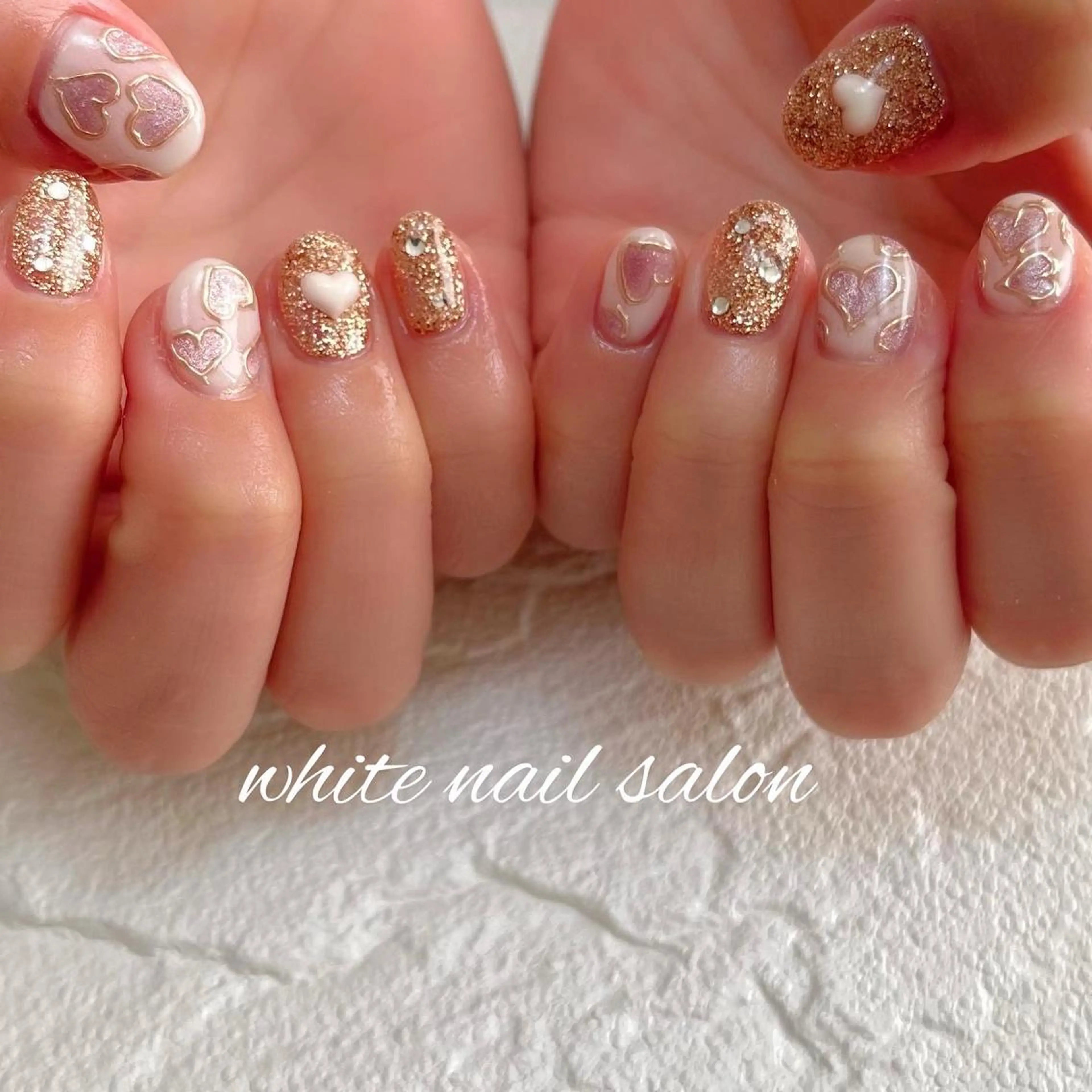 ネイル フットネイル ジェルネイル ハードジェル ラメ(グリッター) 持ち込み ハンドネイル white nail salonのネイルデザイン