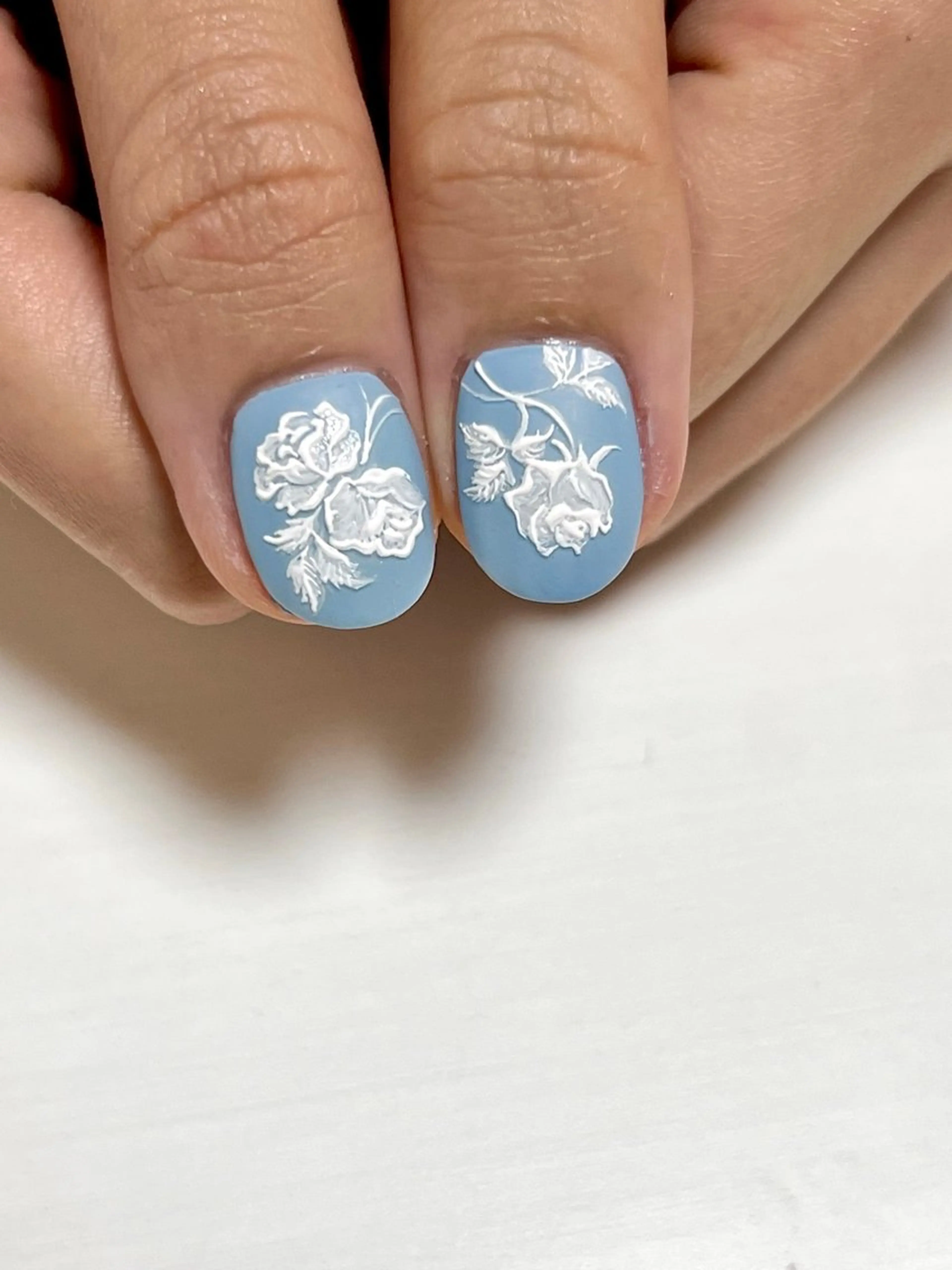 ネイル ハンドネイル FIORITURA Maikoのネイルデザイン