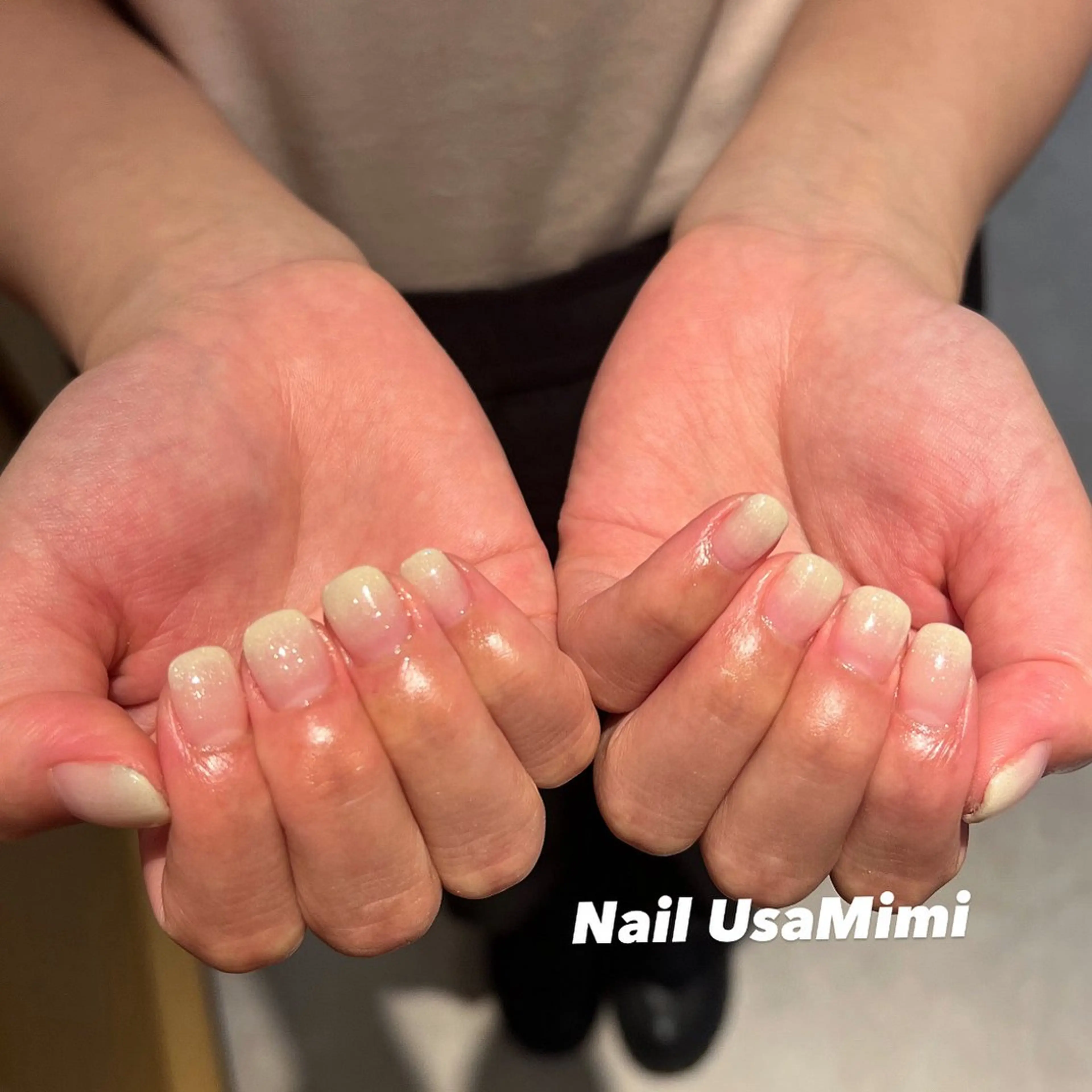 ネイル ジェルネイル グラデーション マグネットネイル 持ち込み ワンカラーネイル ハンドネイル 本町NailUsa Mimi RIKOのネイルデザイン