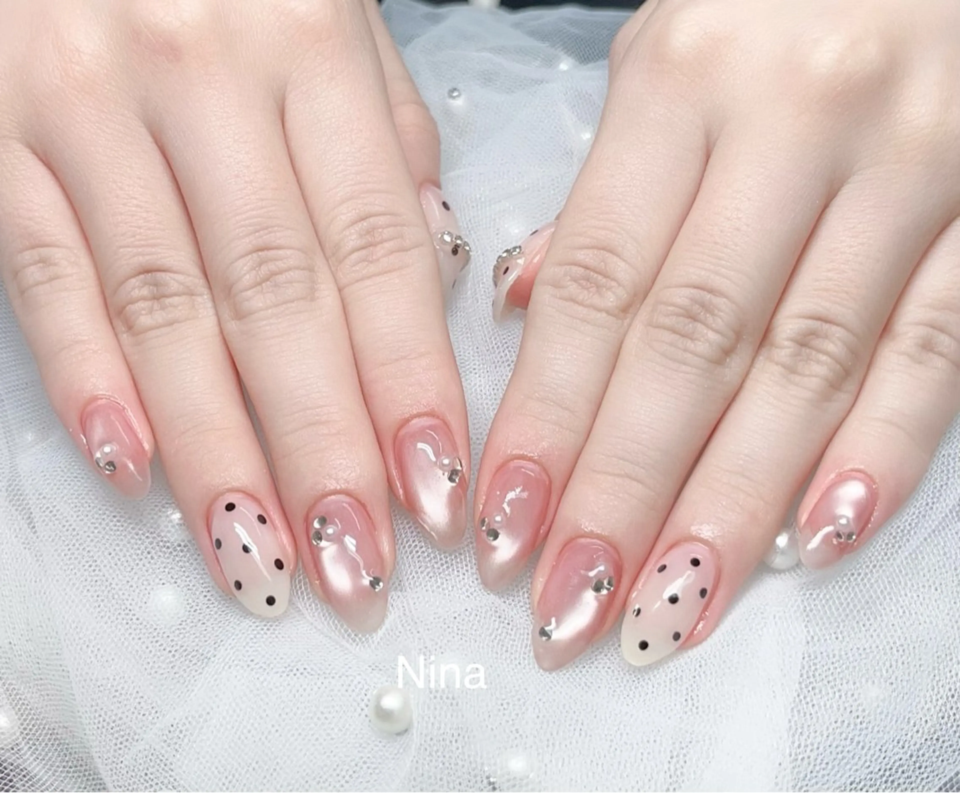 ネイル NiNa ビューティーサロン所属・Ni Naのネイルデザイン