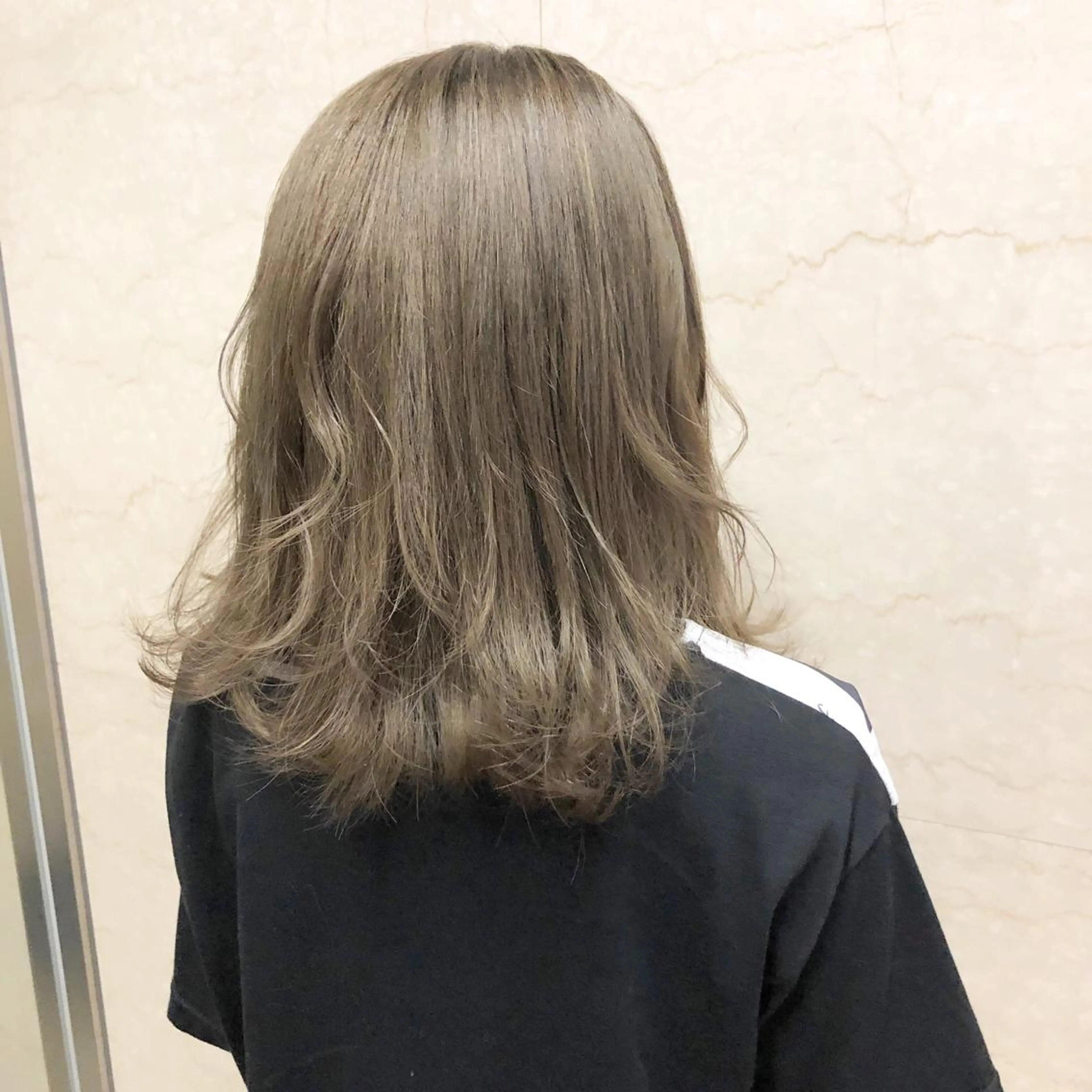 セミロング キノシタ ナオユキのヘアスタイル