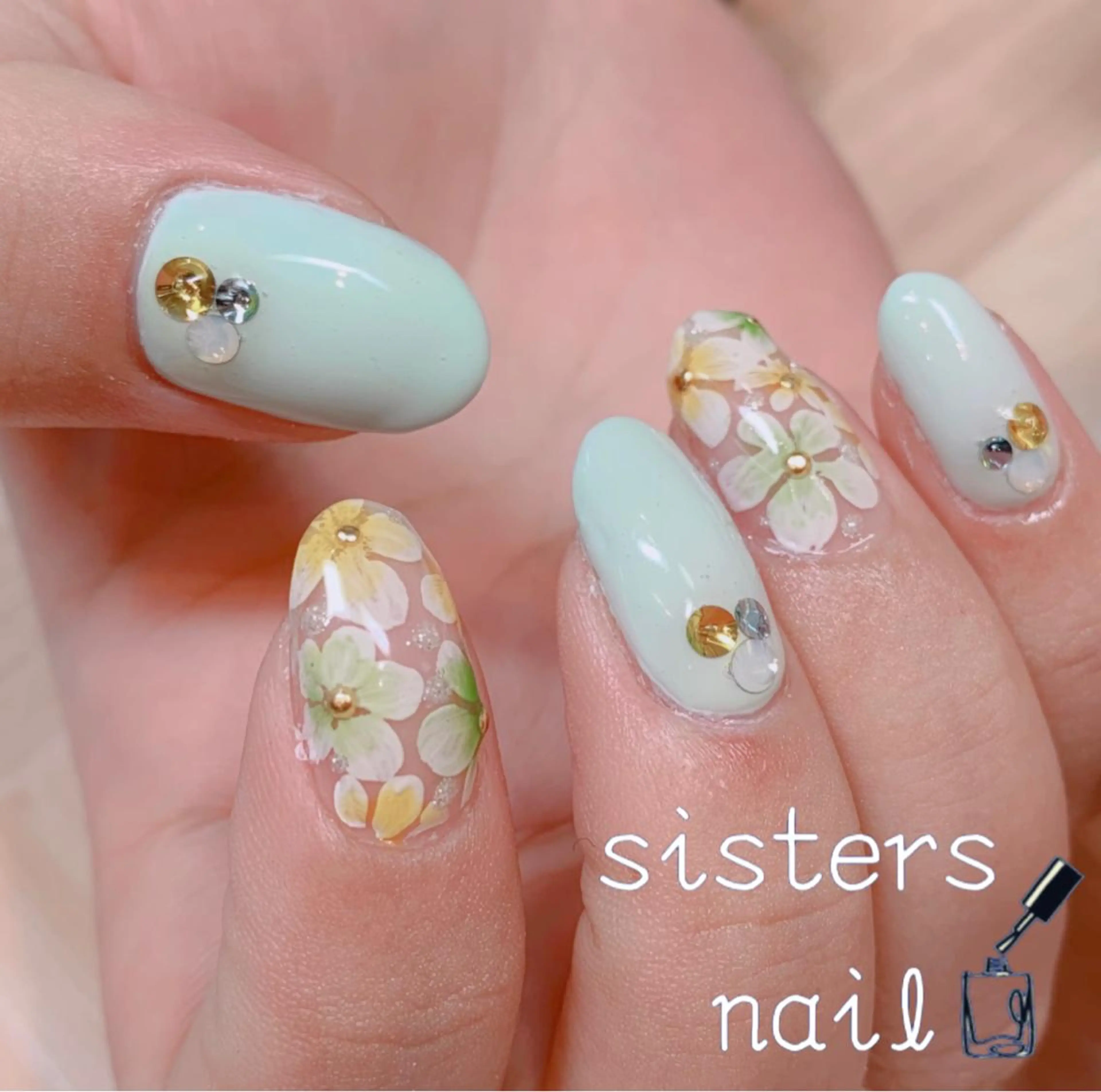 ネイル アートネイル フラワーネイル グリーン マットネイル パステルネイル sisters nail.fのネイルデザイン