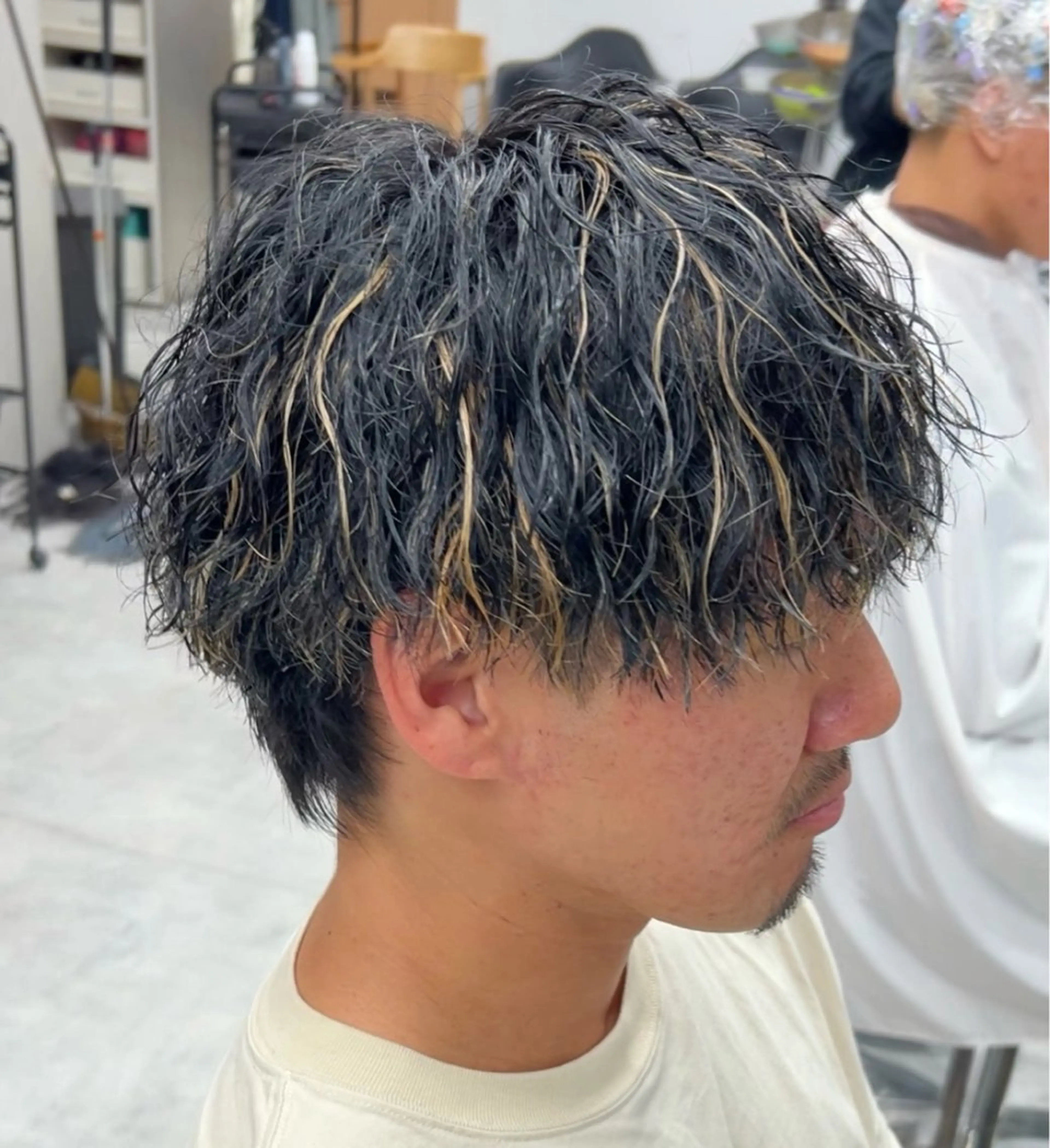 カット+パーマ+ハイライトカラーの写真