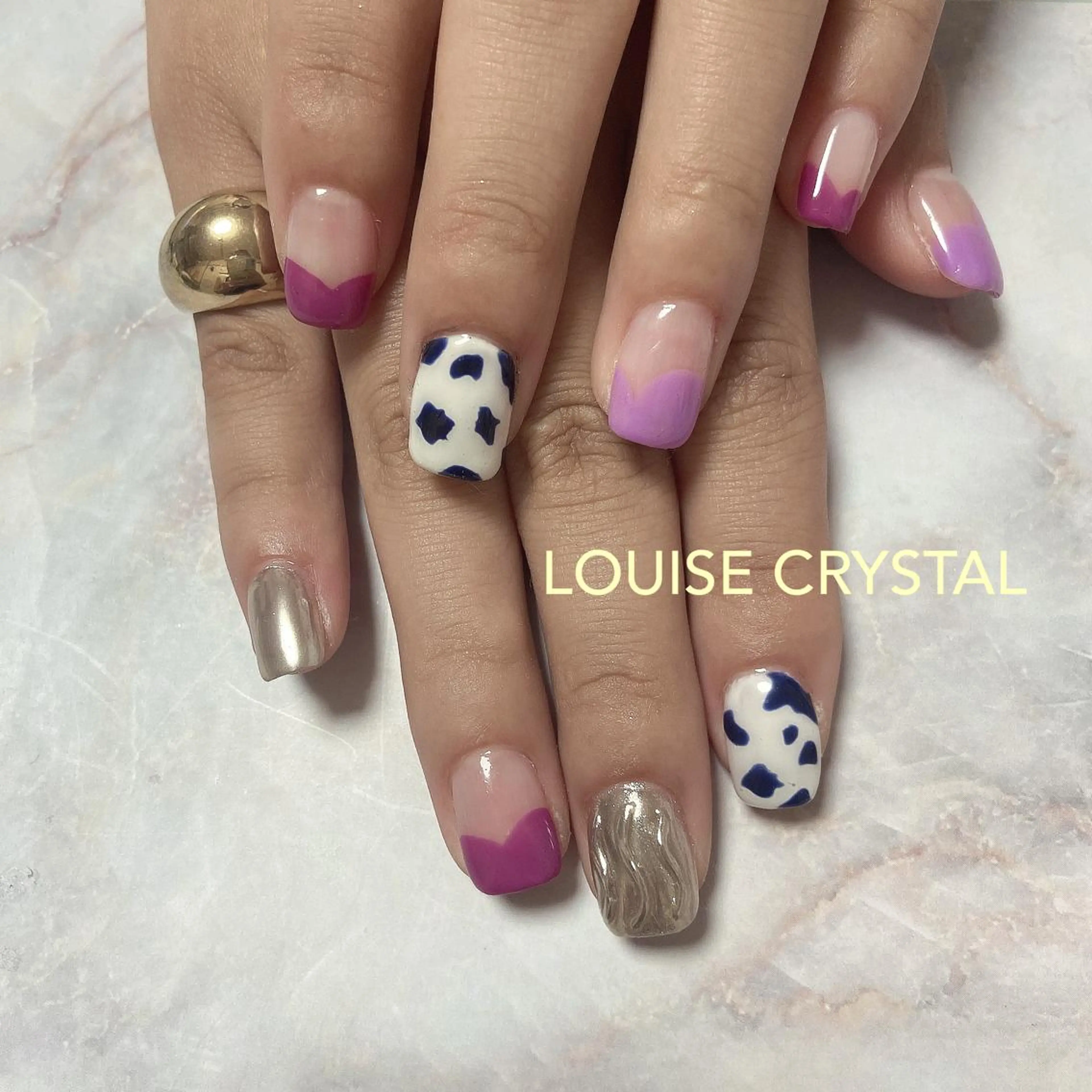 ネイル ハンドネイル LOUISE CRYSTALのネイルデザイン