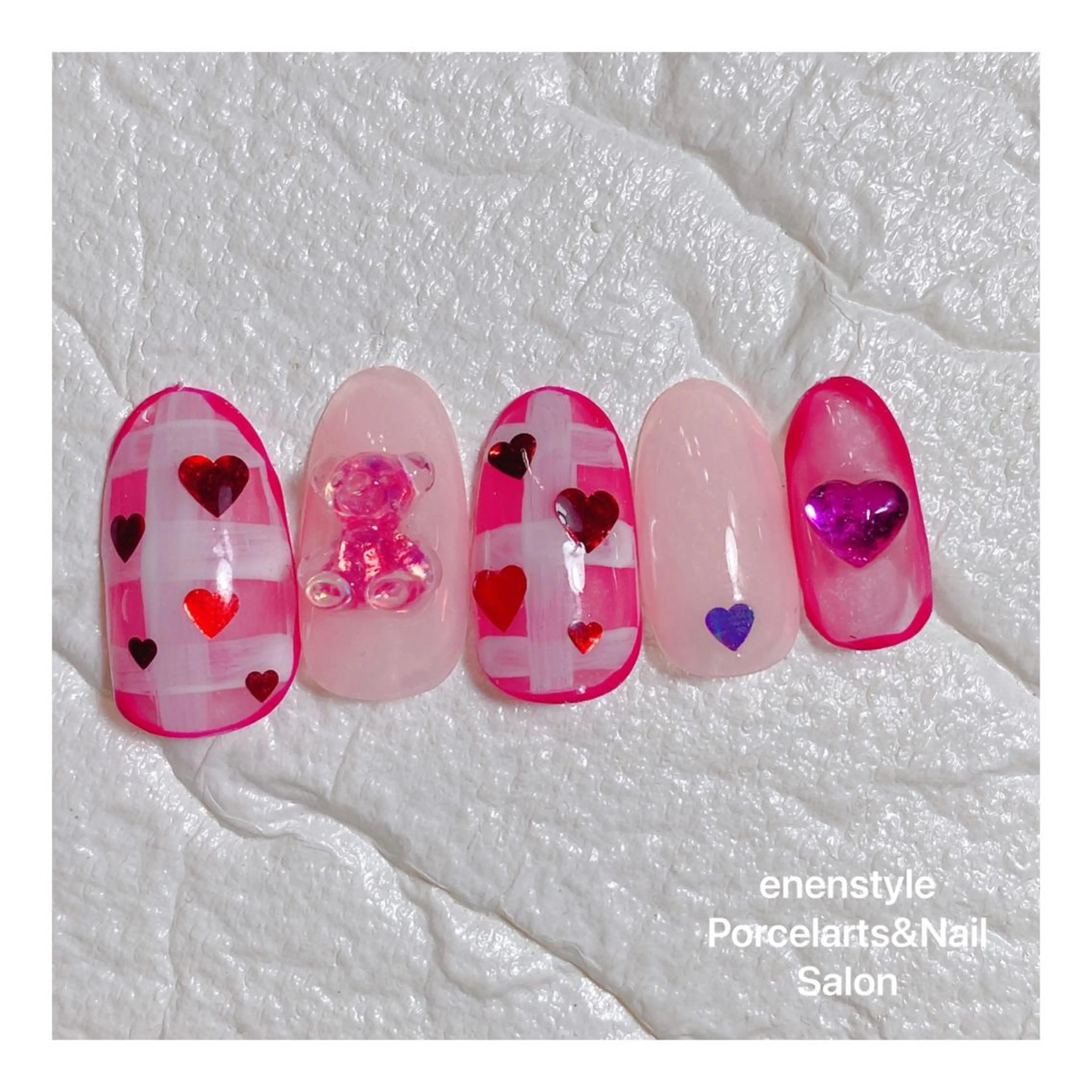 ミディアム ネイル 👑enen style👑のネイルデザイン