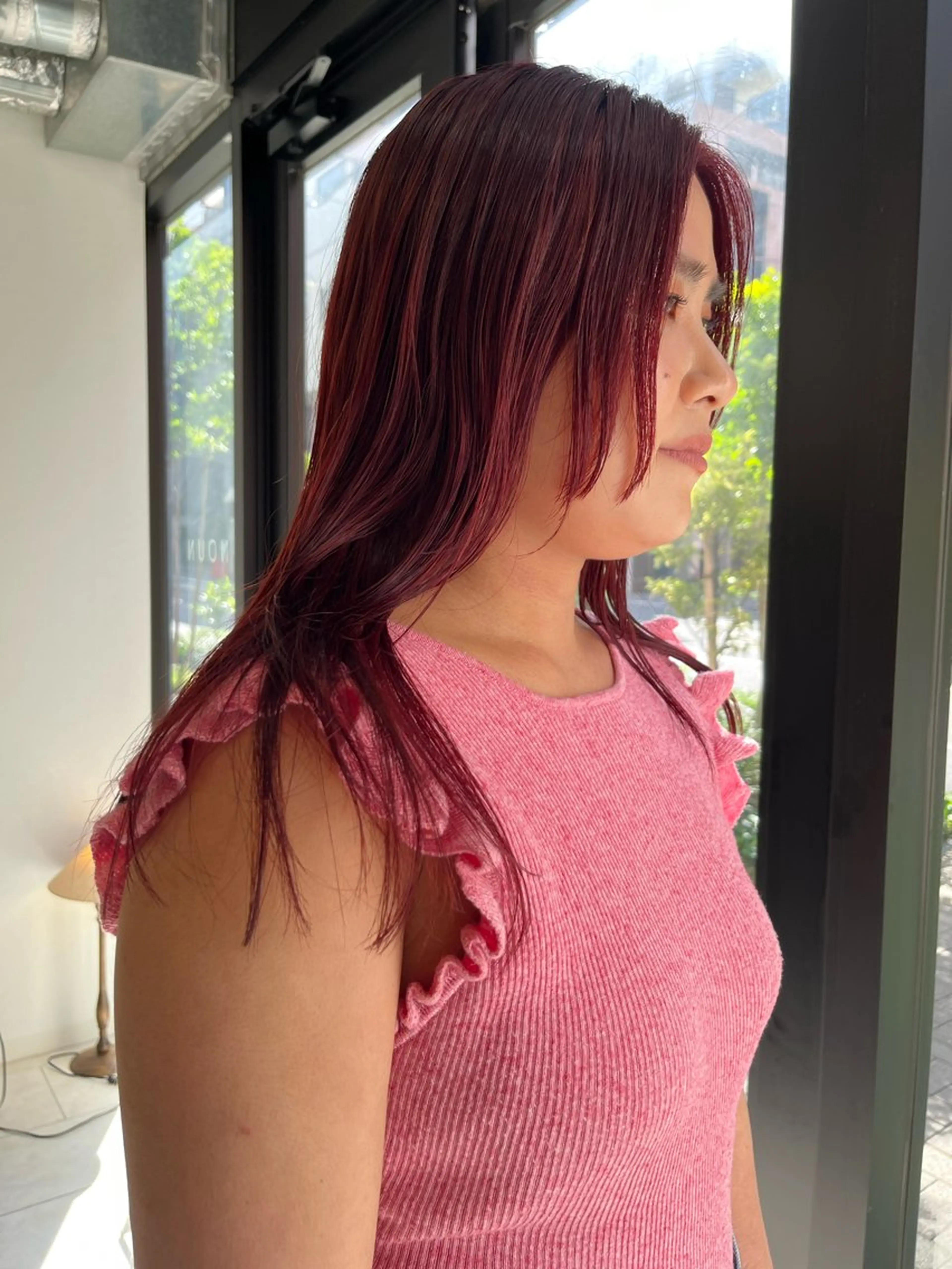 セミロング カラー カット ヘアカラー NOUN所属・eri kinjoのヘアスタイル