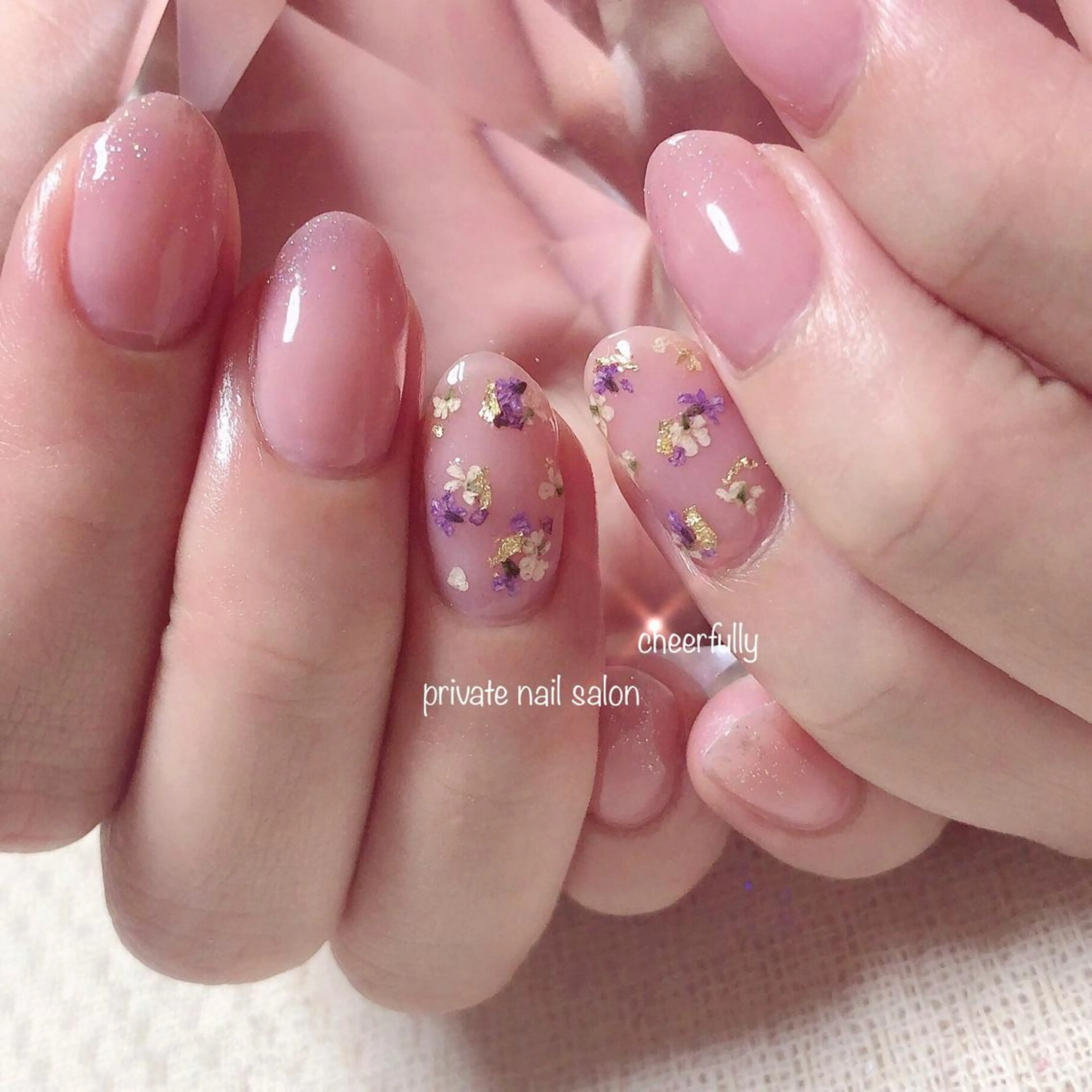 ネイル ハンドネイル ⭐️ cheerfullyのネイルデザイン