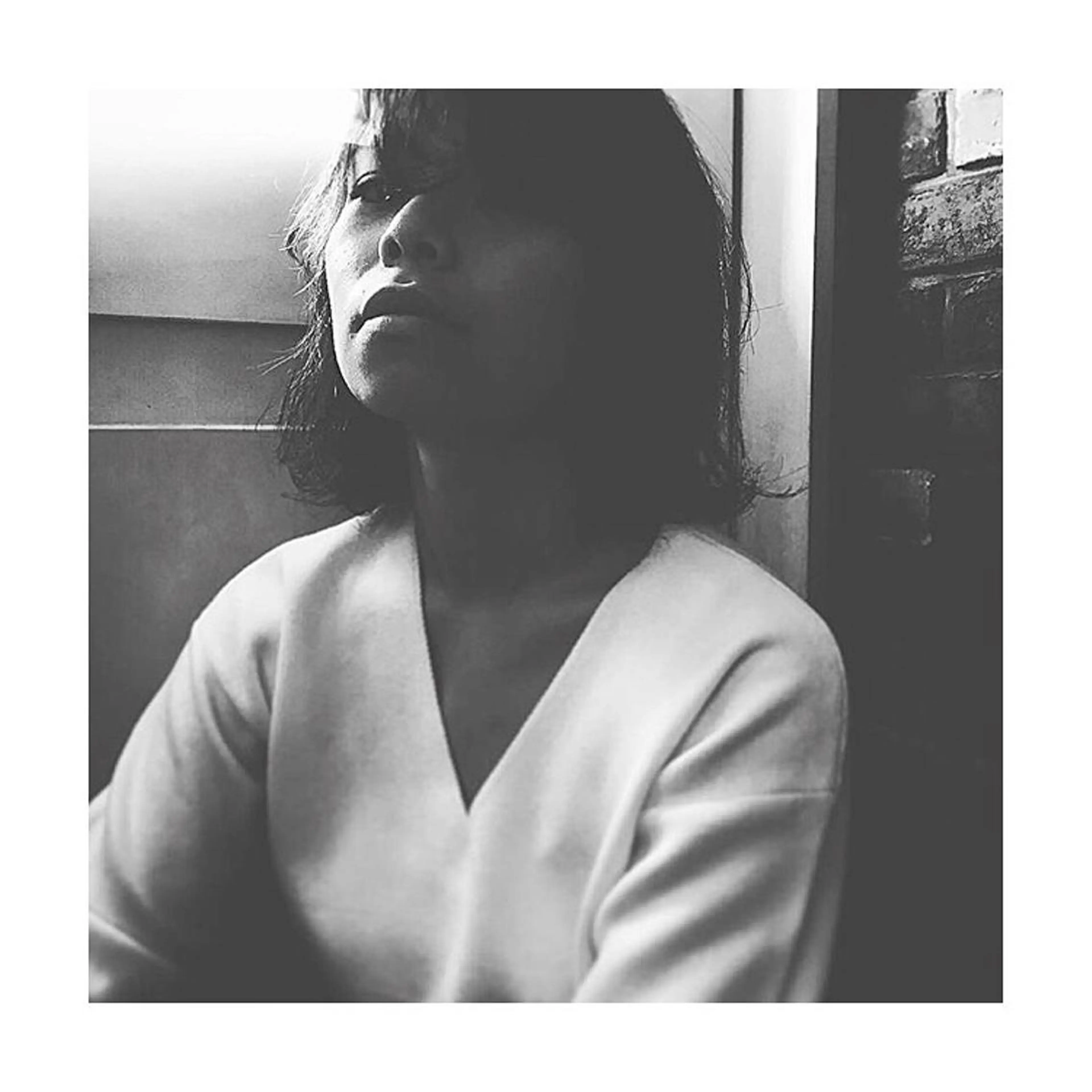 ミディアム セミロング カラー パーマ FRAME所属・FRAME/髪を育 てる/大人デザインのヘアスタイル