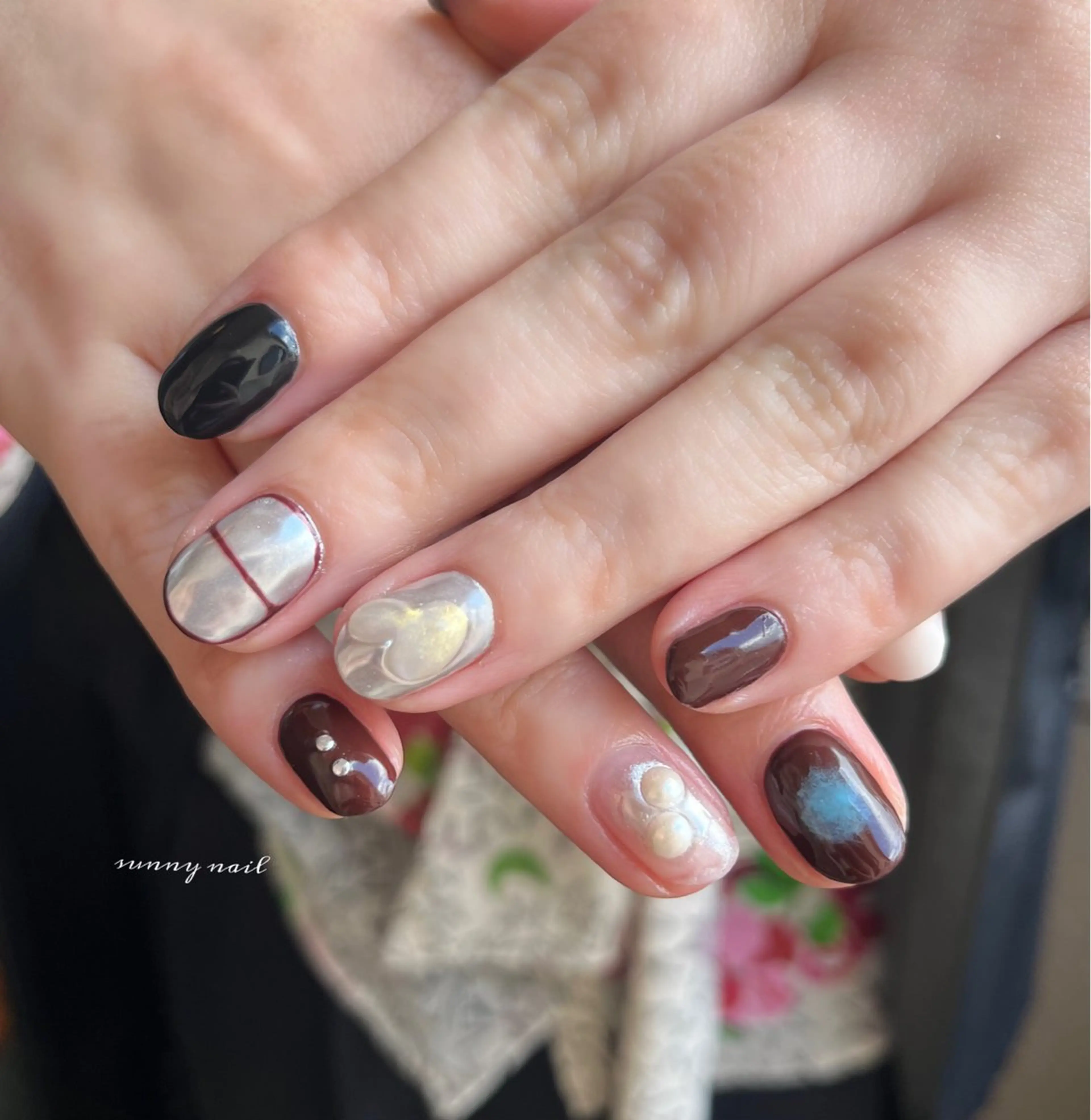 ネイル カジュアル ジェルネイル ミラーネイル パラジェル sunny nailのネイルデザイン