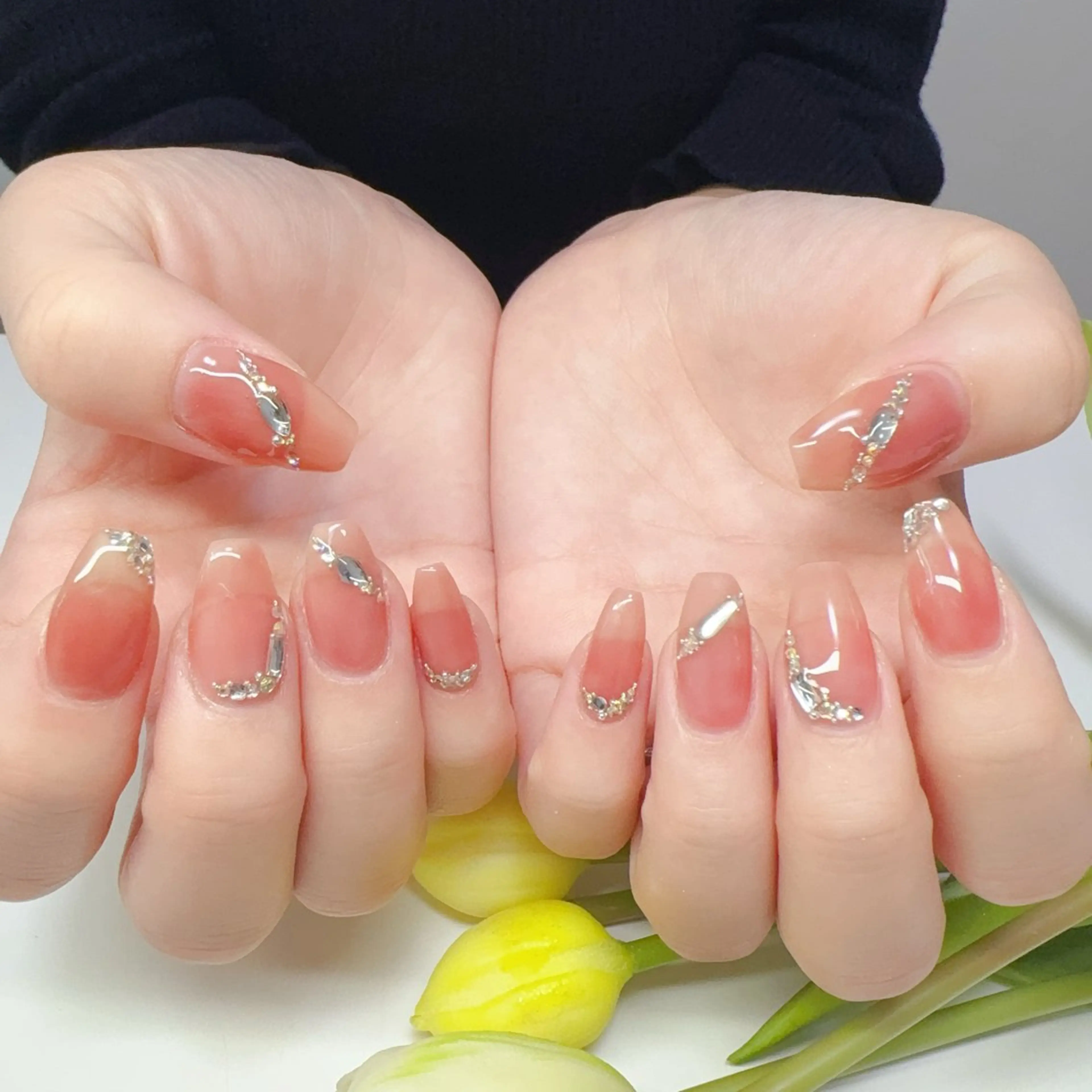 ネイル ハンドネイル YUYI.nail salonのネイルデザイン