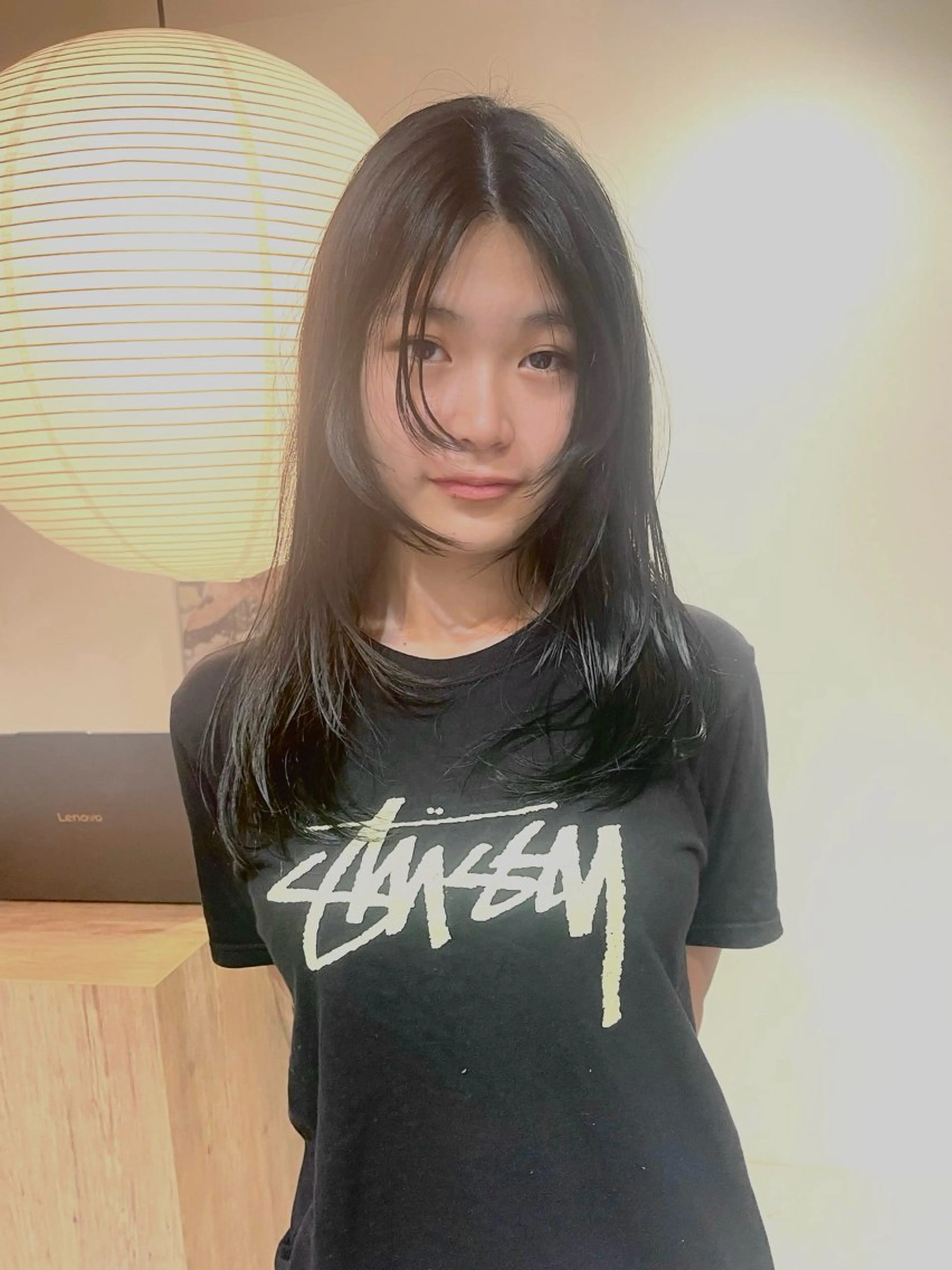 ロング 顔まわりレイヤー レイヤーカット 透明感、暖色カラー 似合わせレイヤー矢作のヘアスタイル