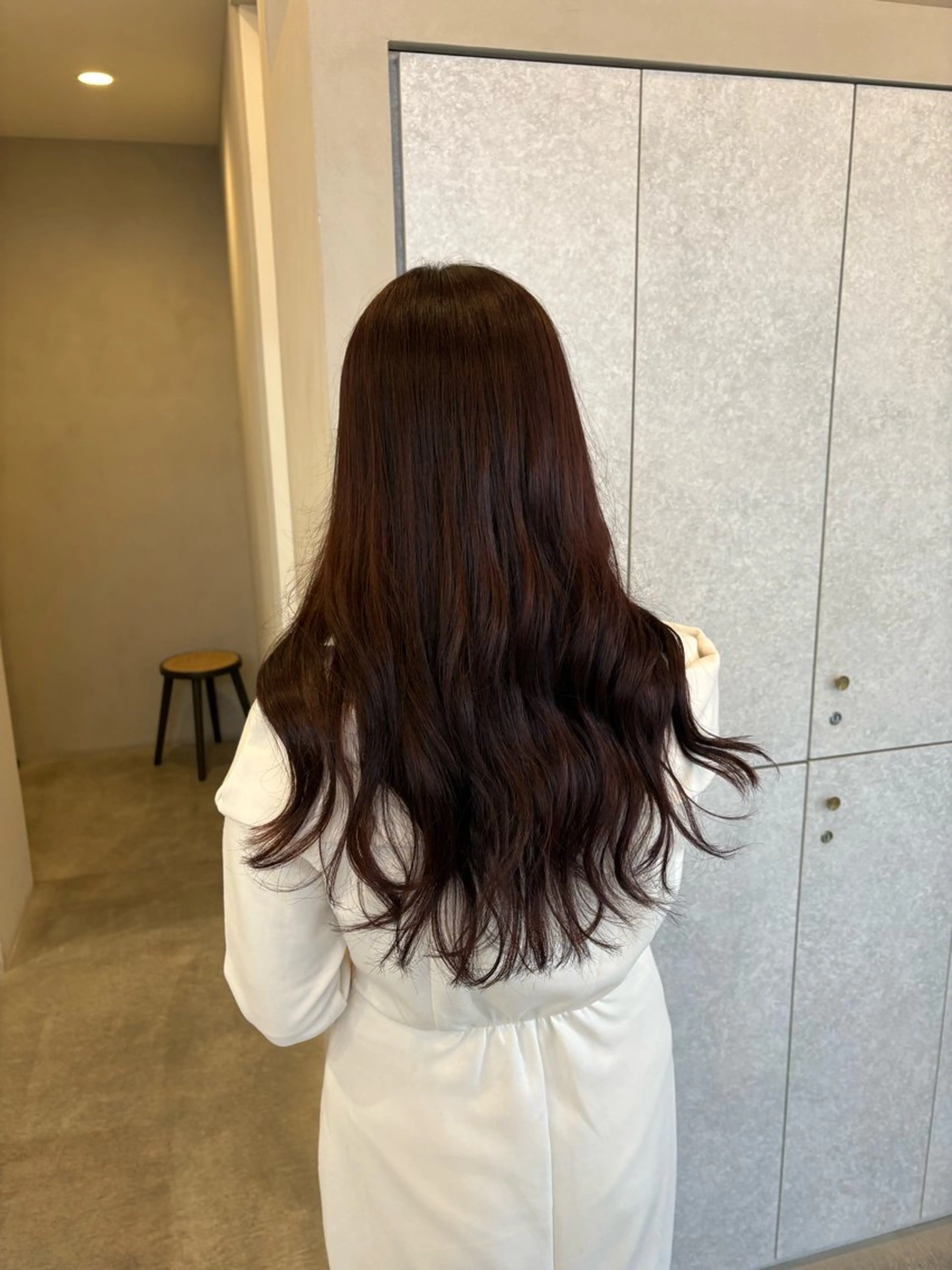 ロング 暖色カラー/透明感 ベージュ/結羽🌼のヘアスタイル