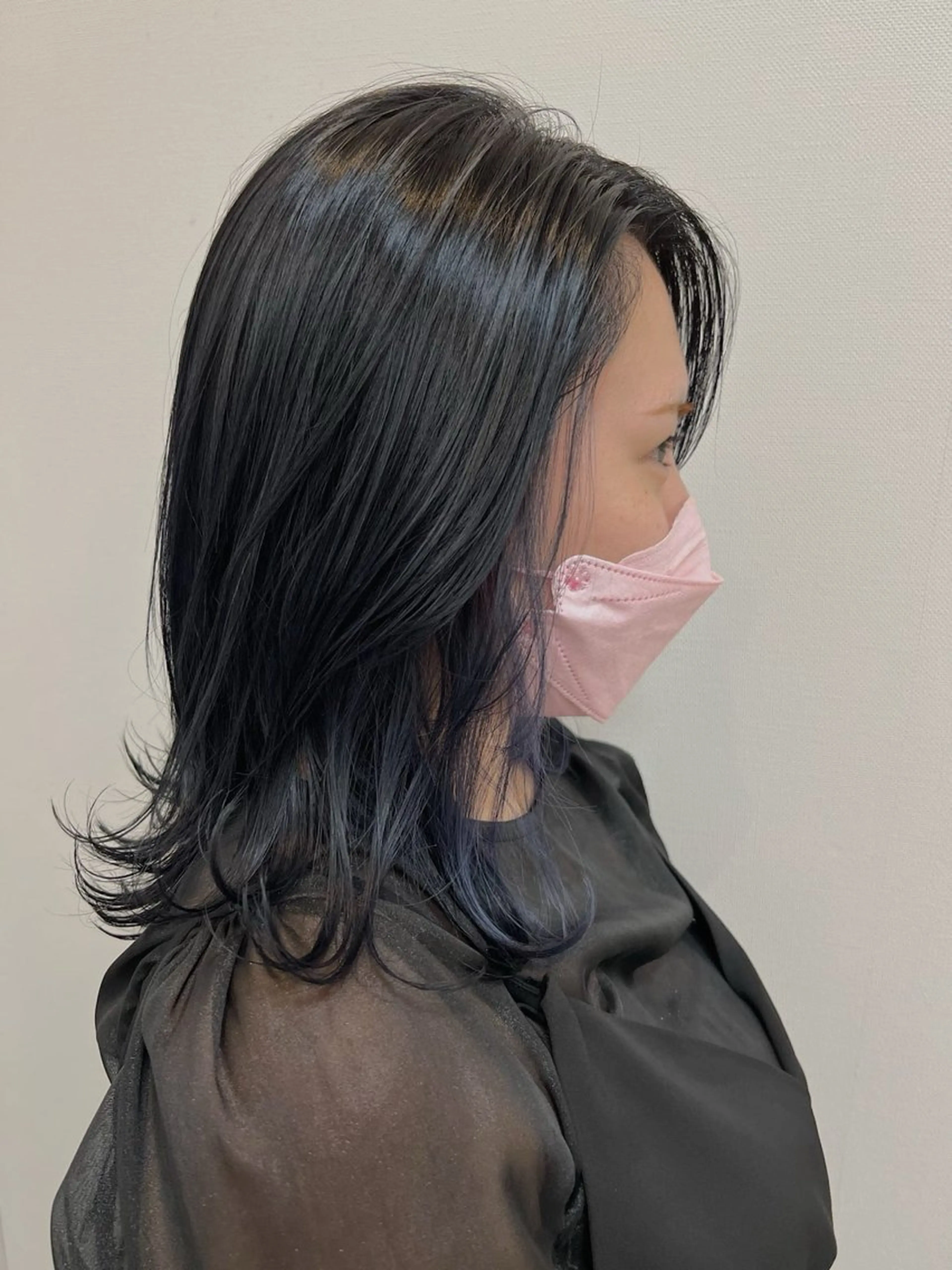 ミディアム カラー ブルーカラー ブルーパープル インナーカラー パープルカラー ヘアカラー トリートメント 頭皮×髪質改善 透明感カラー💎中村のヘアスタイル