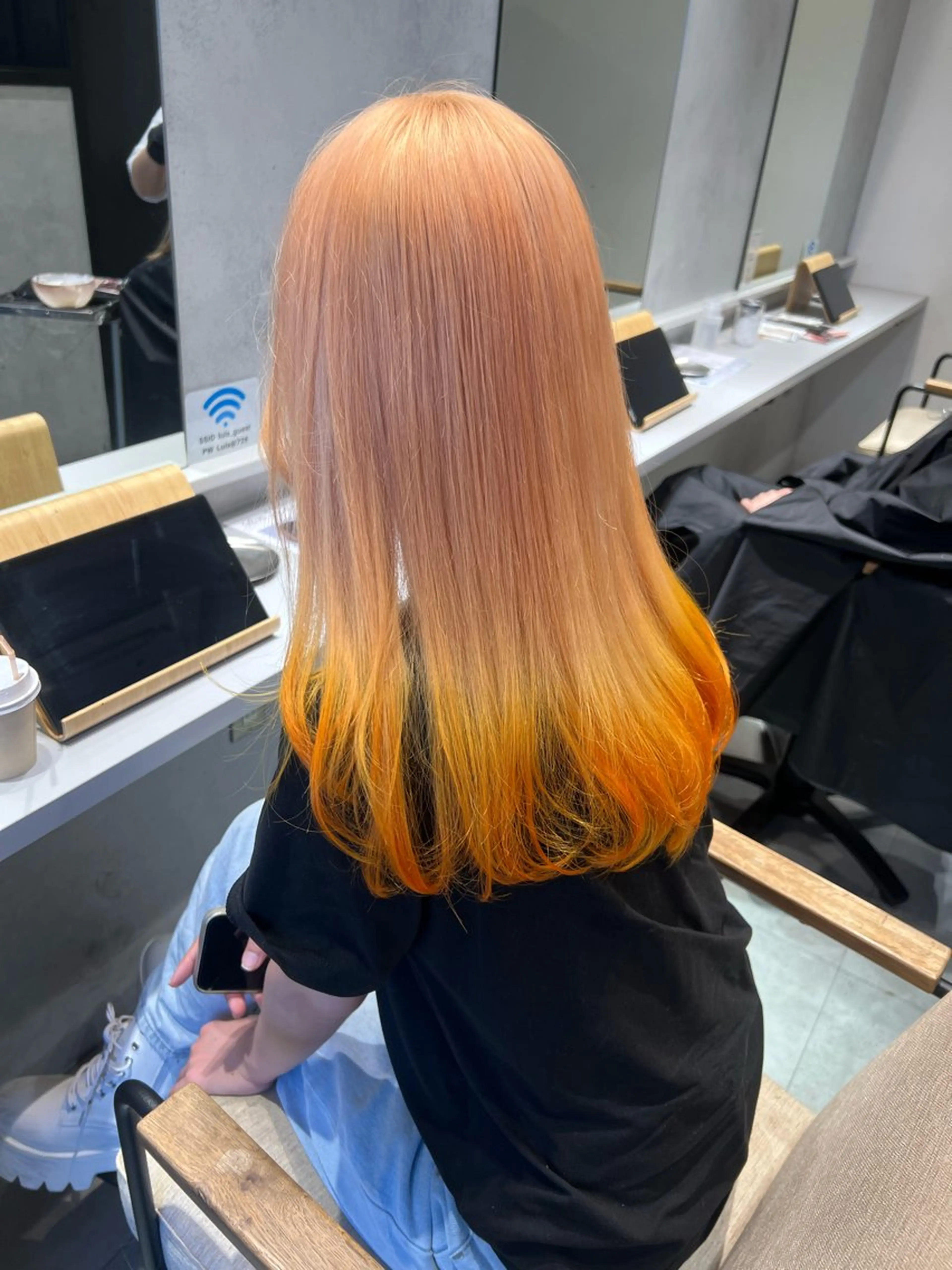 ミディアム デザイン🥇複雑履歴 ハイトーン特化のヘアスタイル