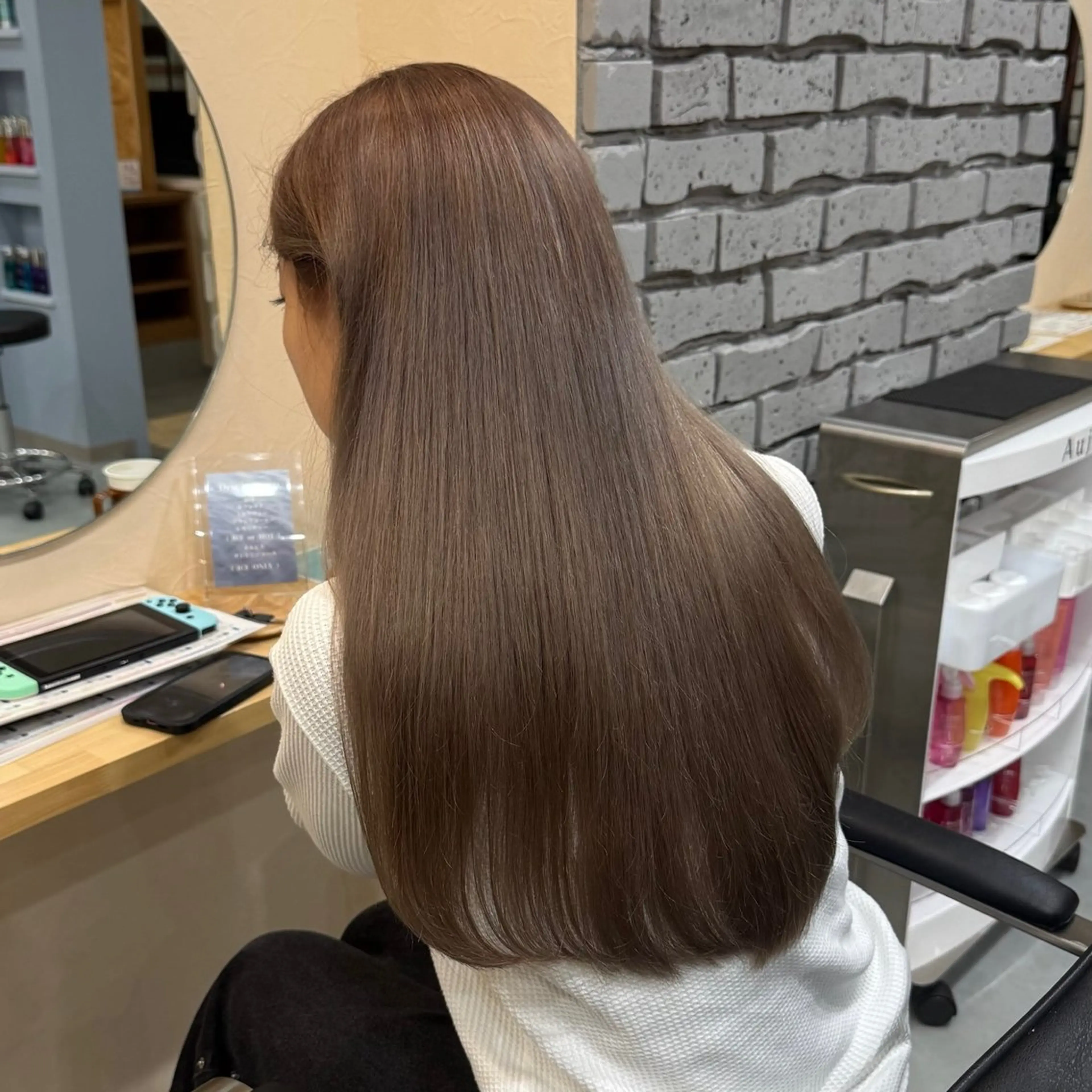 ロング ヘアカラー ✨艶感カラー💫 髪質改善🫧のヘアスタイル