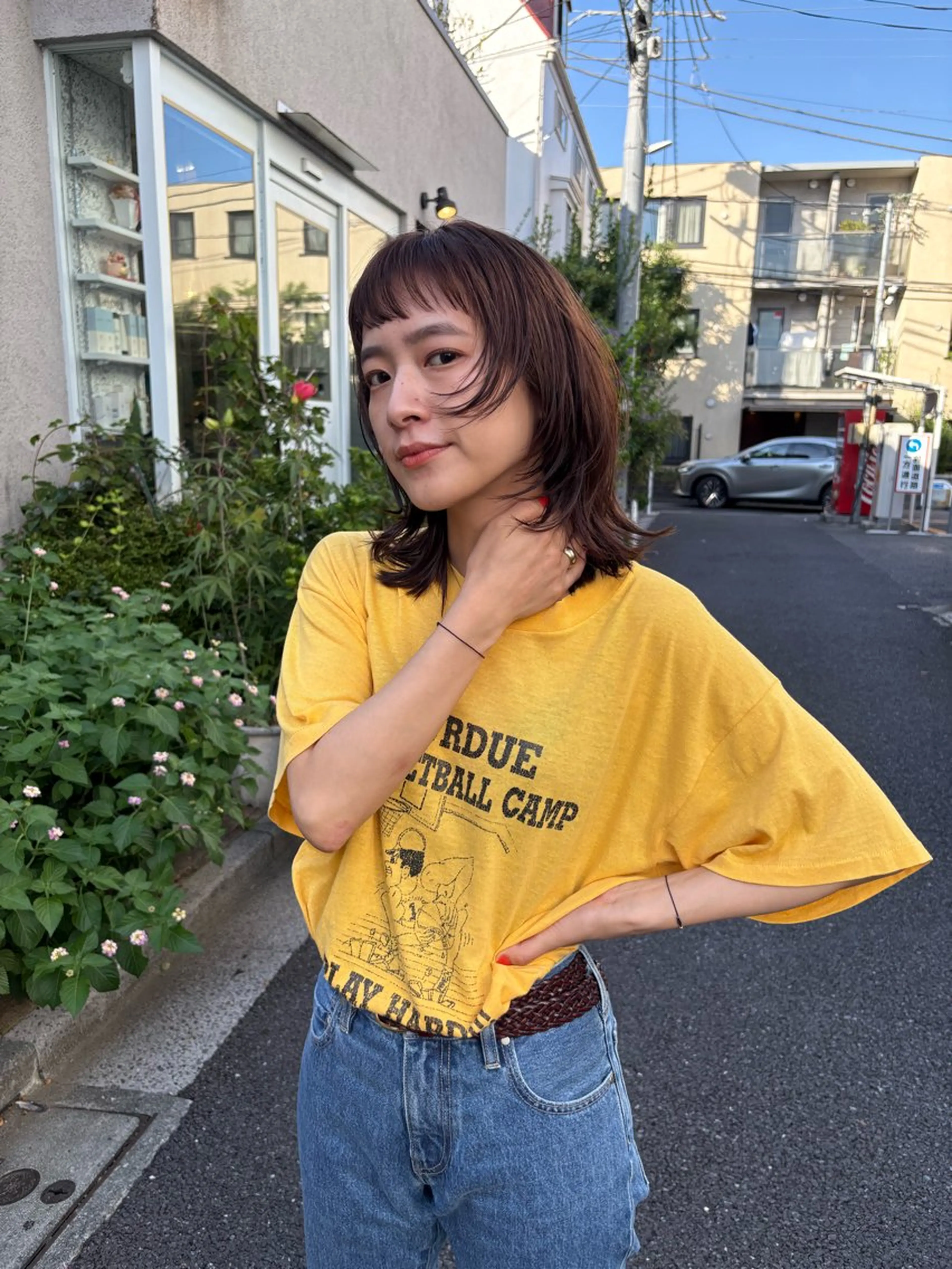 ミディアム カラー レイヤーカット カット ヘアカラー トリートメント 似合わせカット レイヤーボブウルフのヘアスタイル